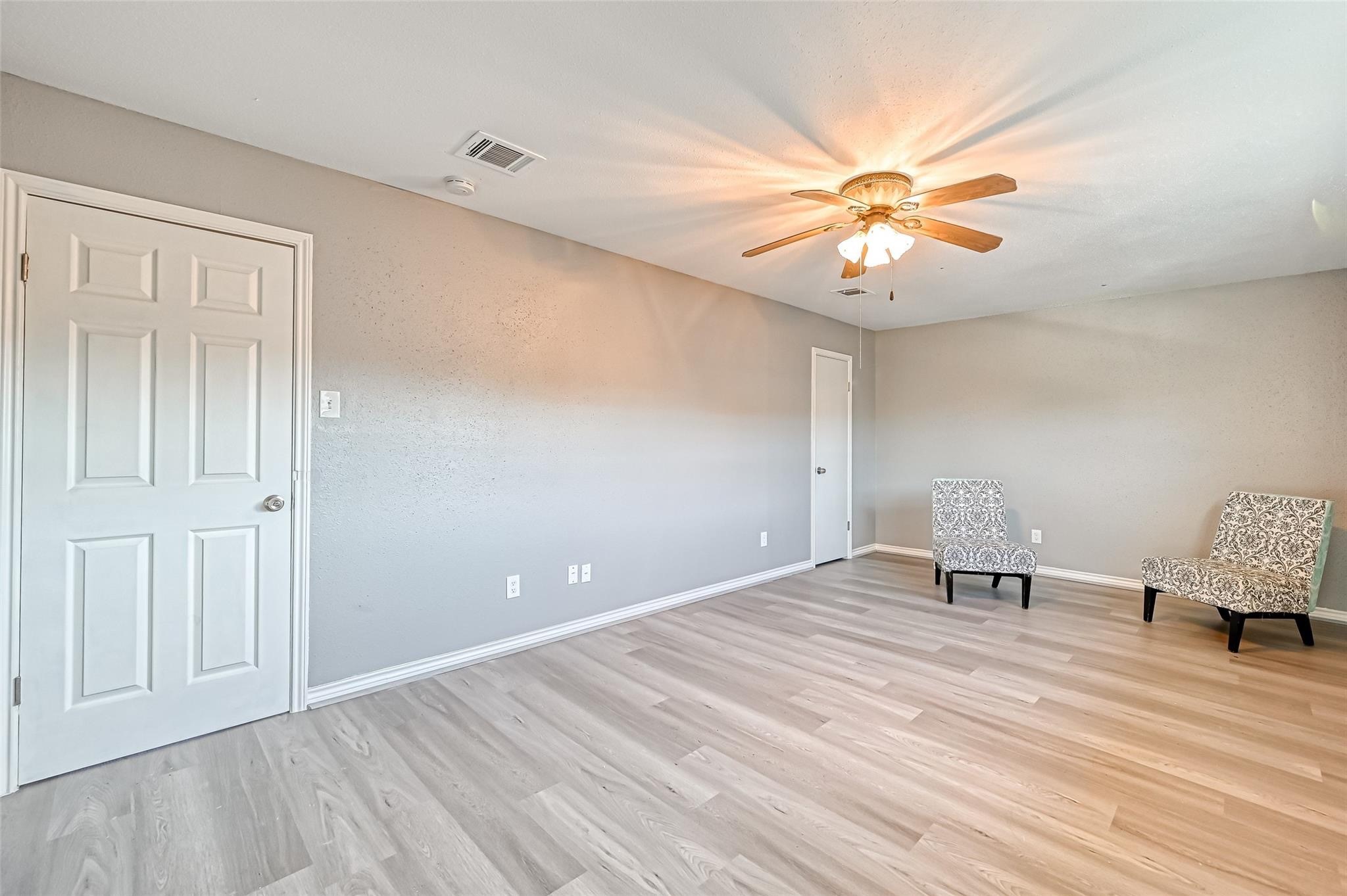 10252 Cottage Field Road Property Photo 6