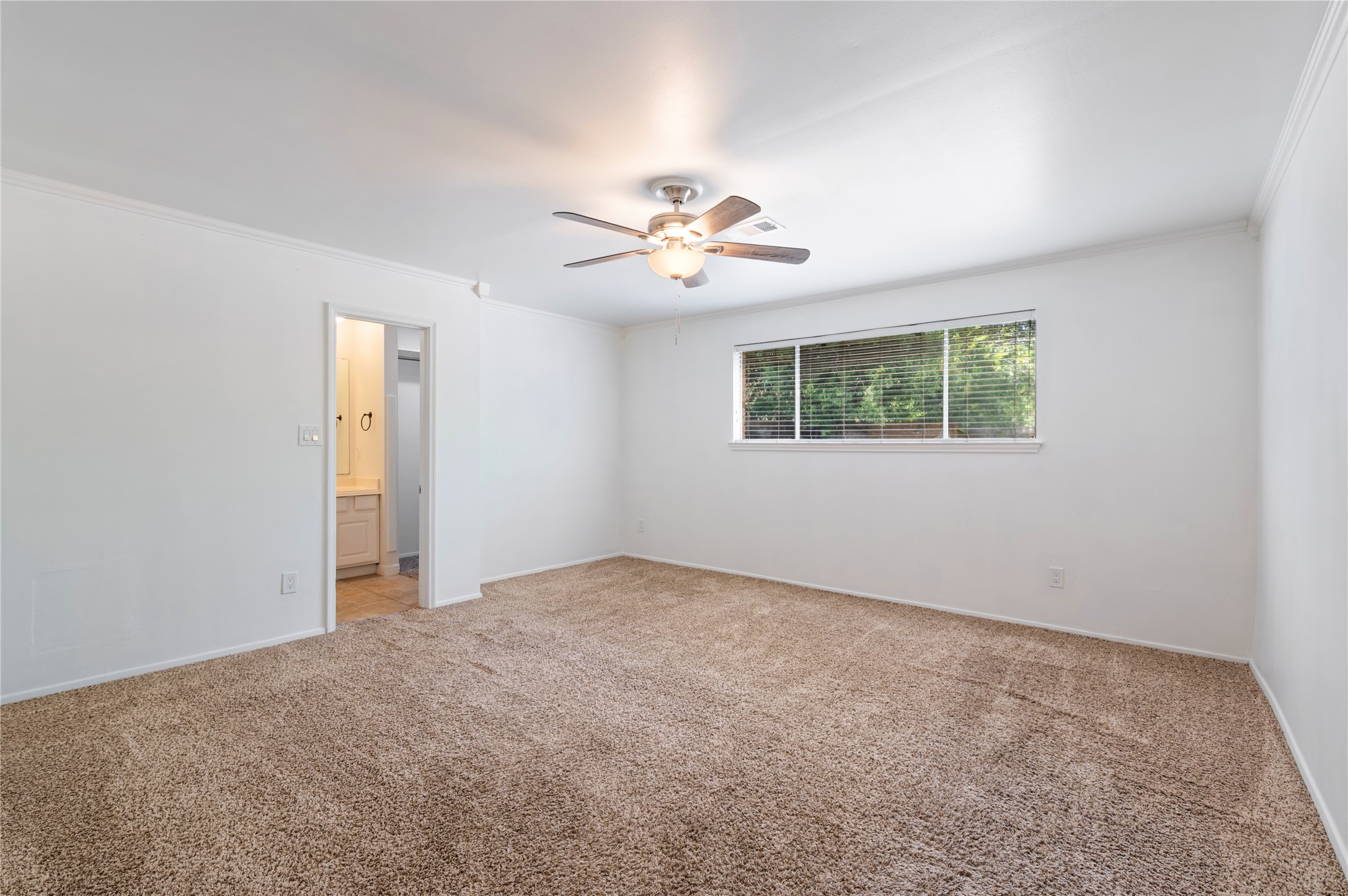 10714 Hillcroft Avenue Property Photo 20