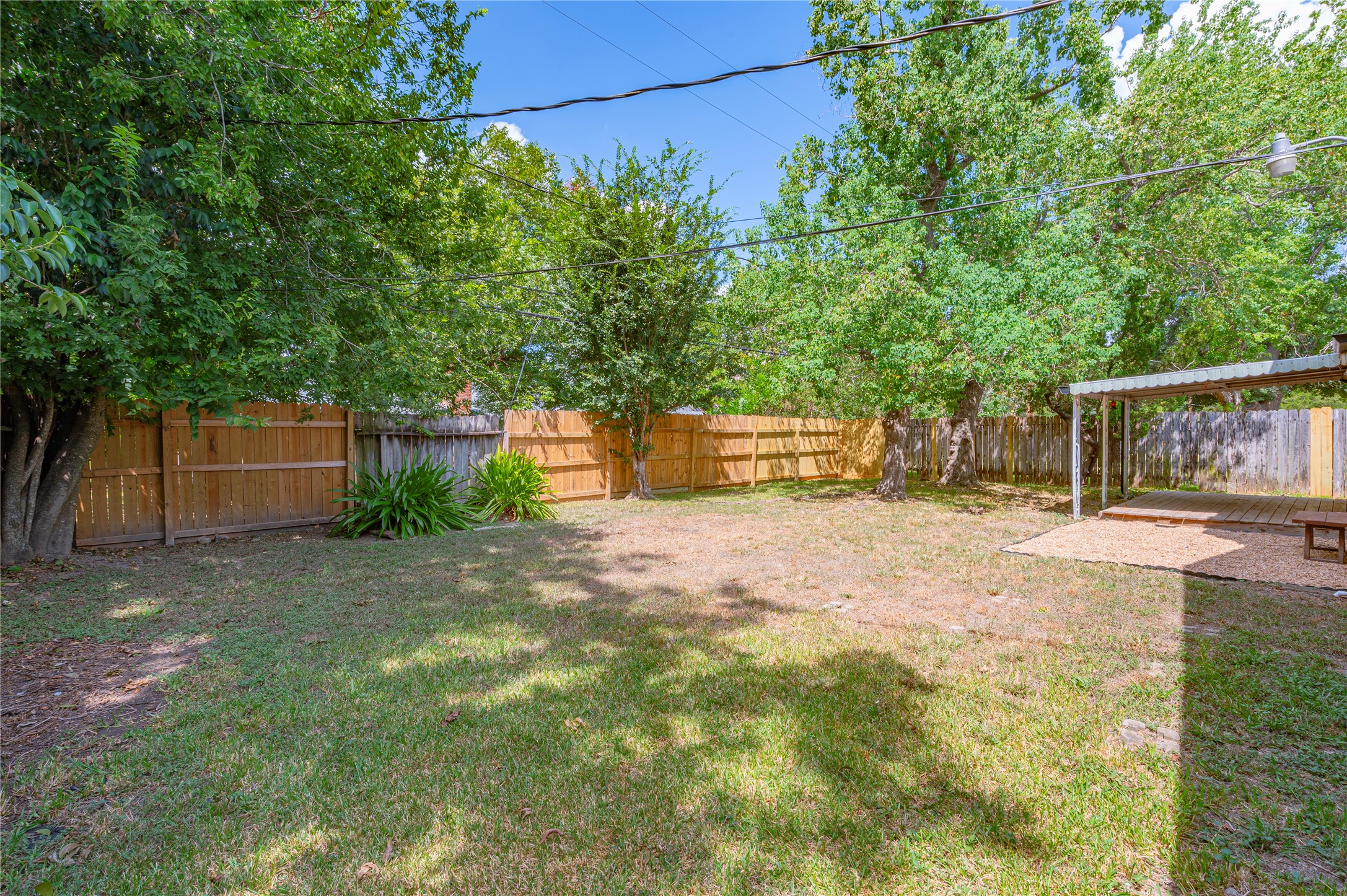 10714 Hillcroft Avenue Property Photo 34