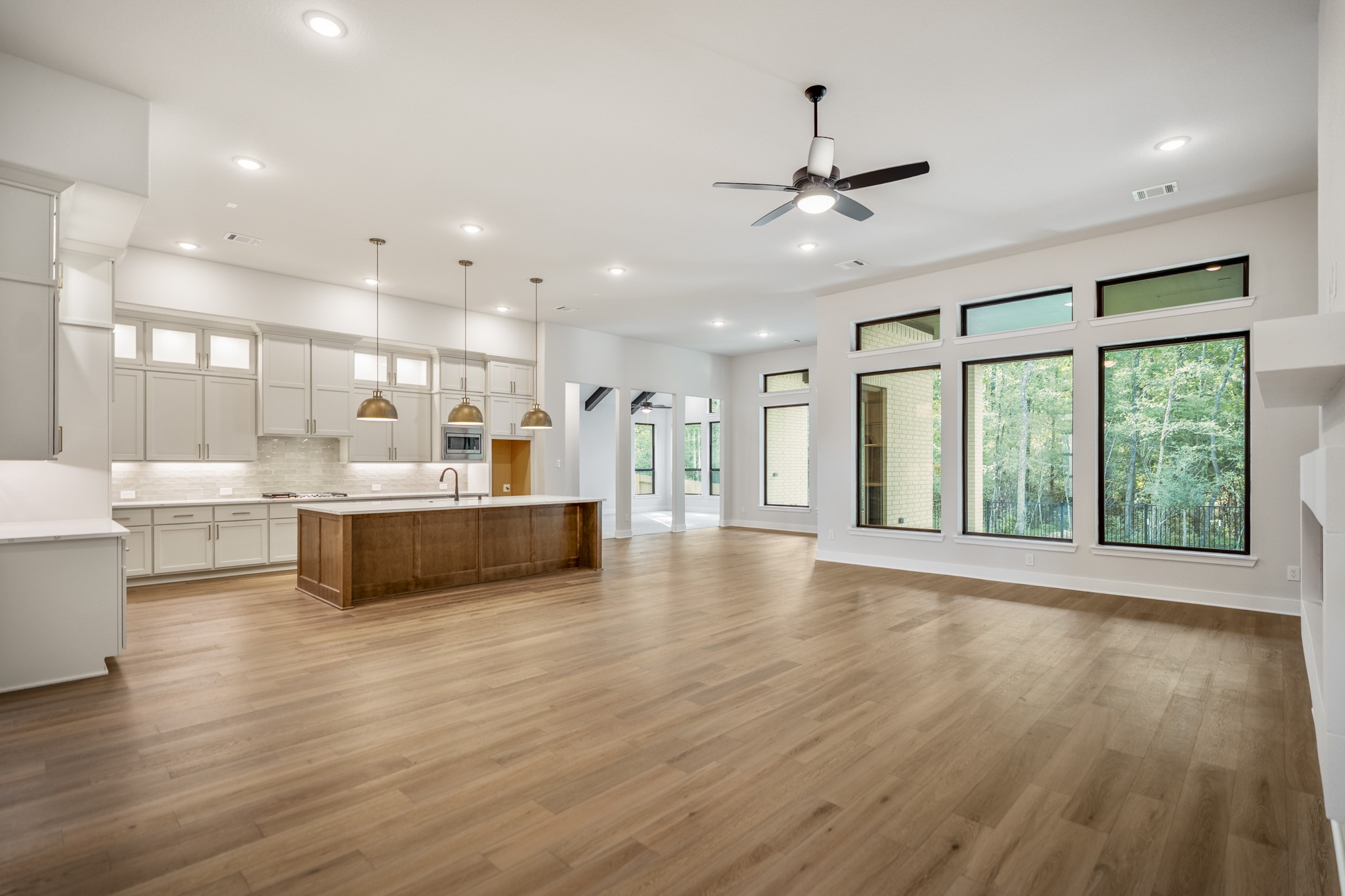 209 Lilac Tree Court Property Photo 11