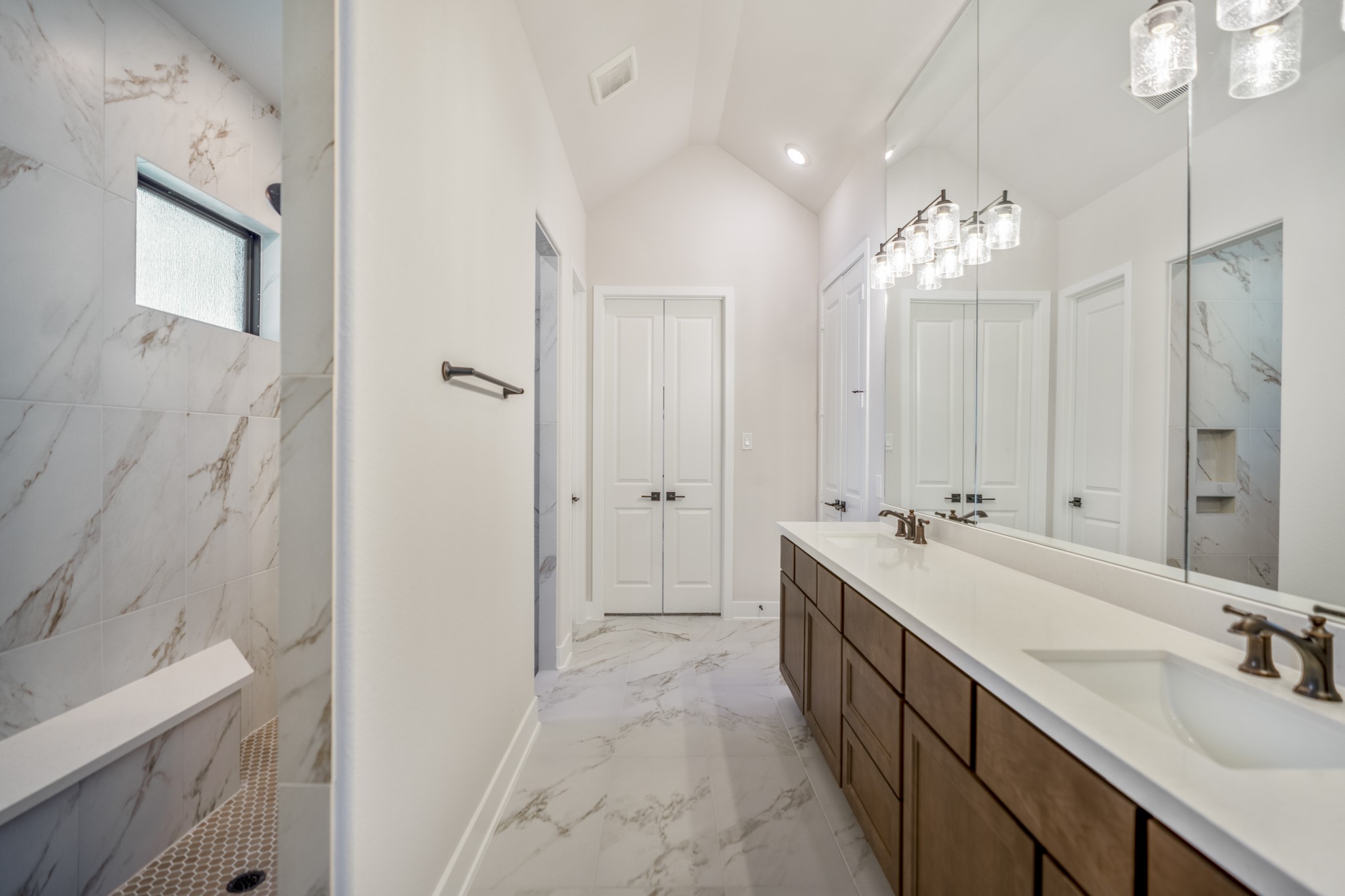 209 Lilac Tree Court Property Photo 21
