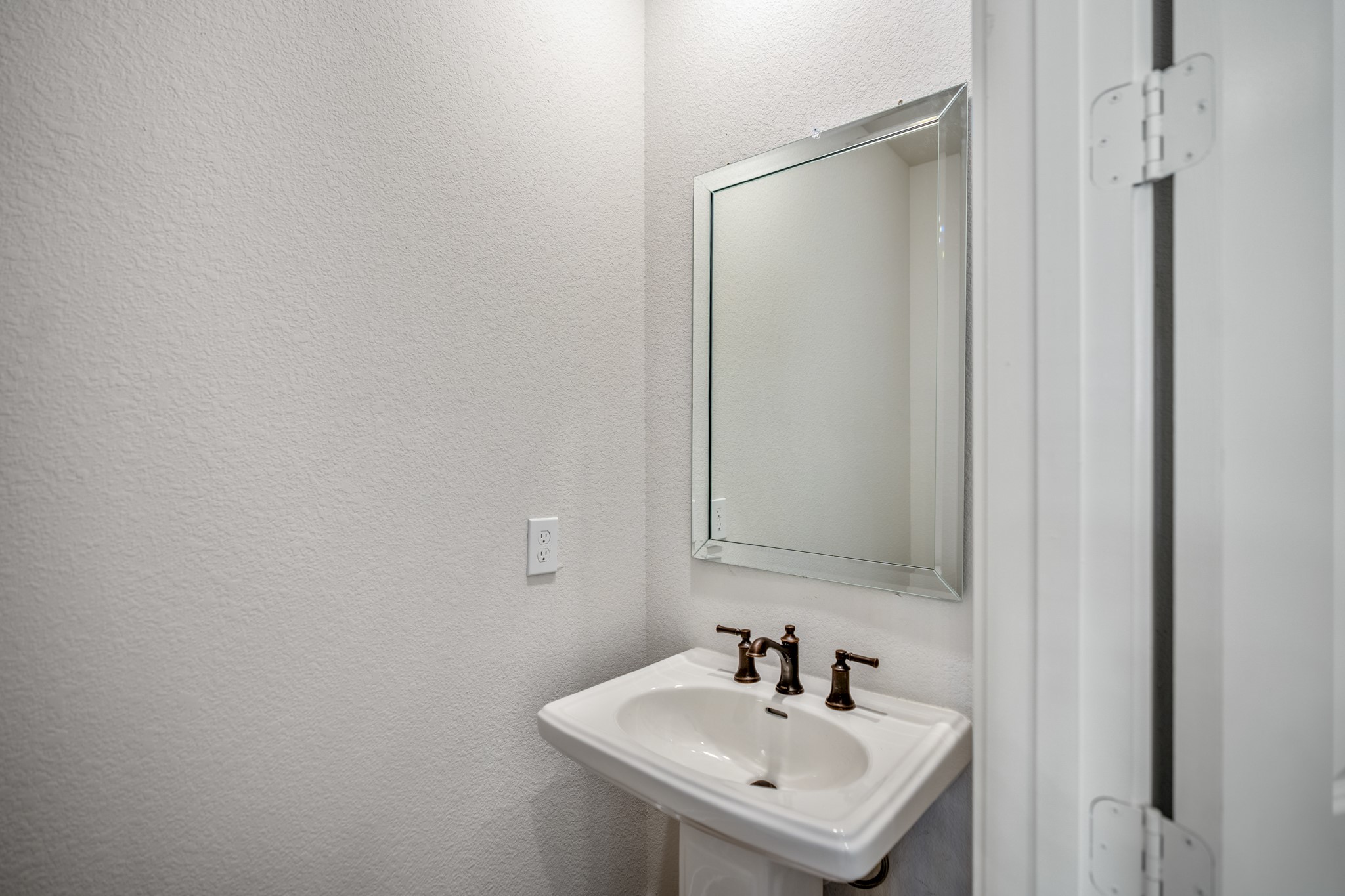 209 Lilac Tree Court Property Photo 37