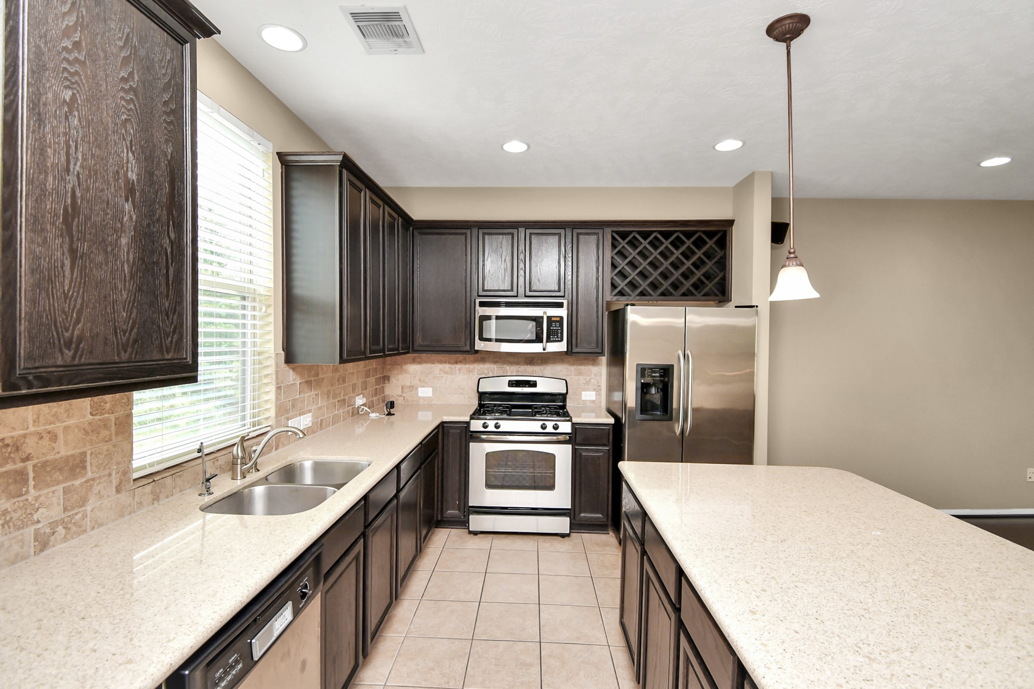 3323 Home Point Drive Property Photo 9