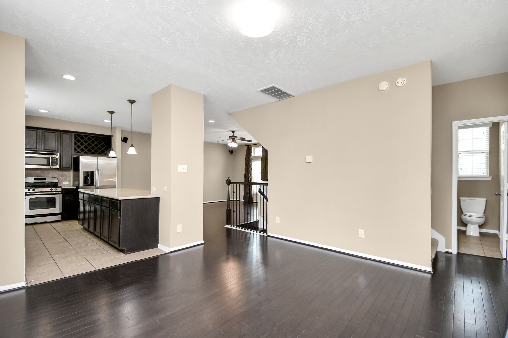 3323 Home Point Drive Property Photo 11