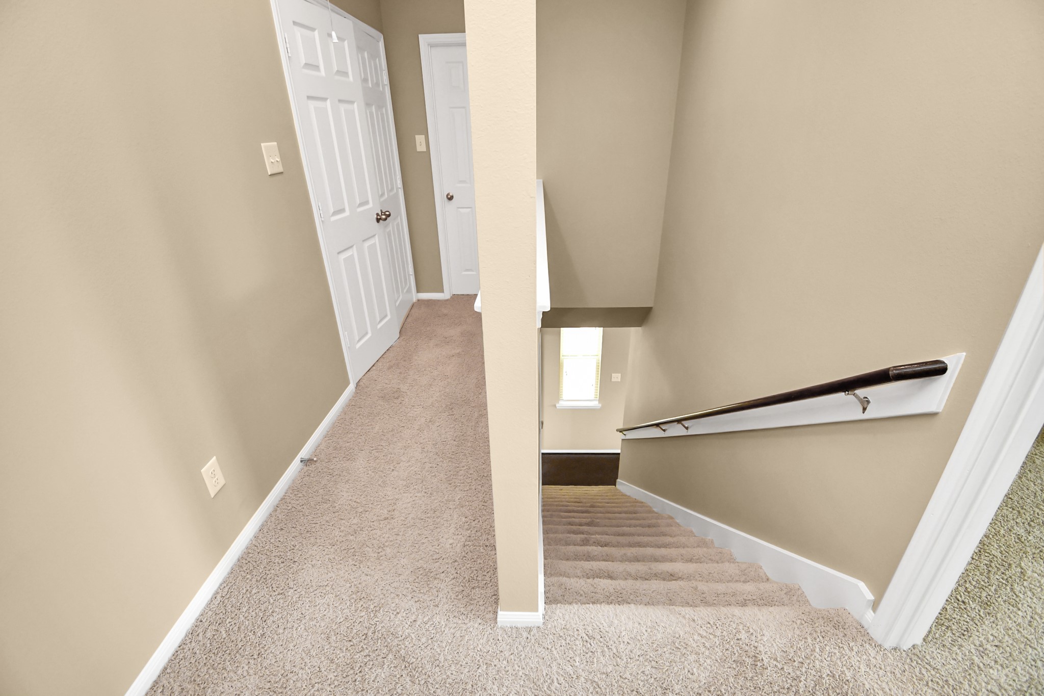 3323 Home Point Drive Property Photo 13