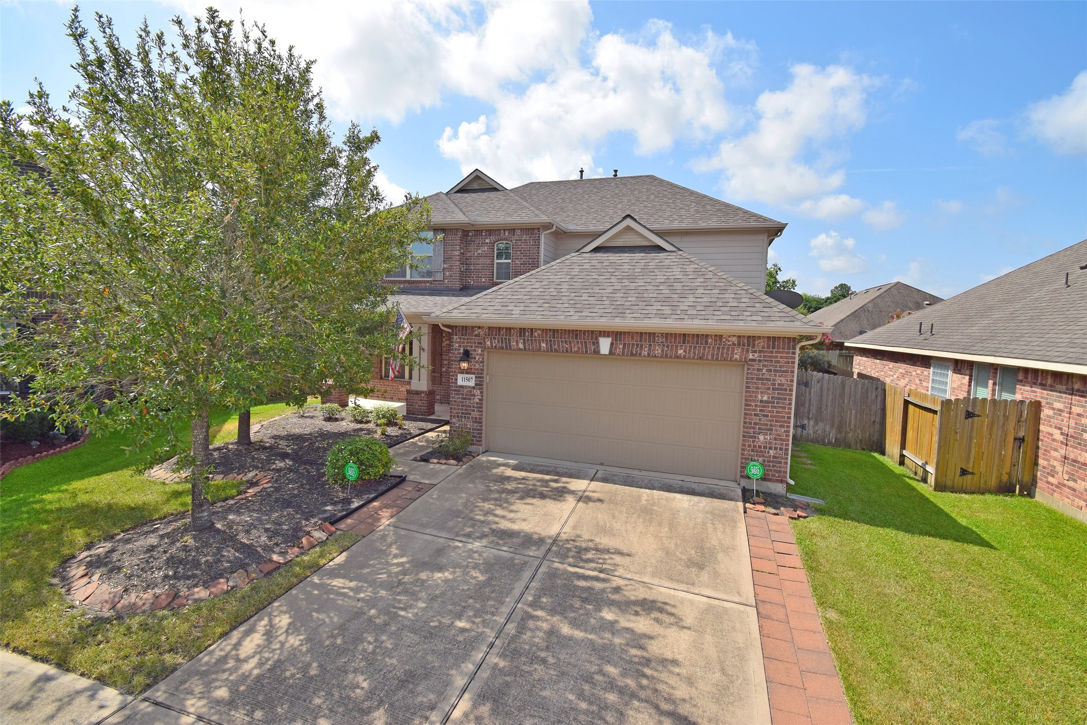 11507 Bermondsey Drive Property Photo 2