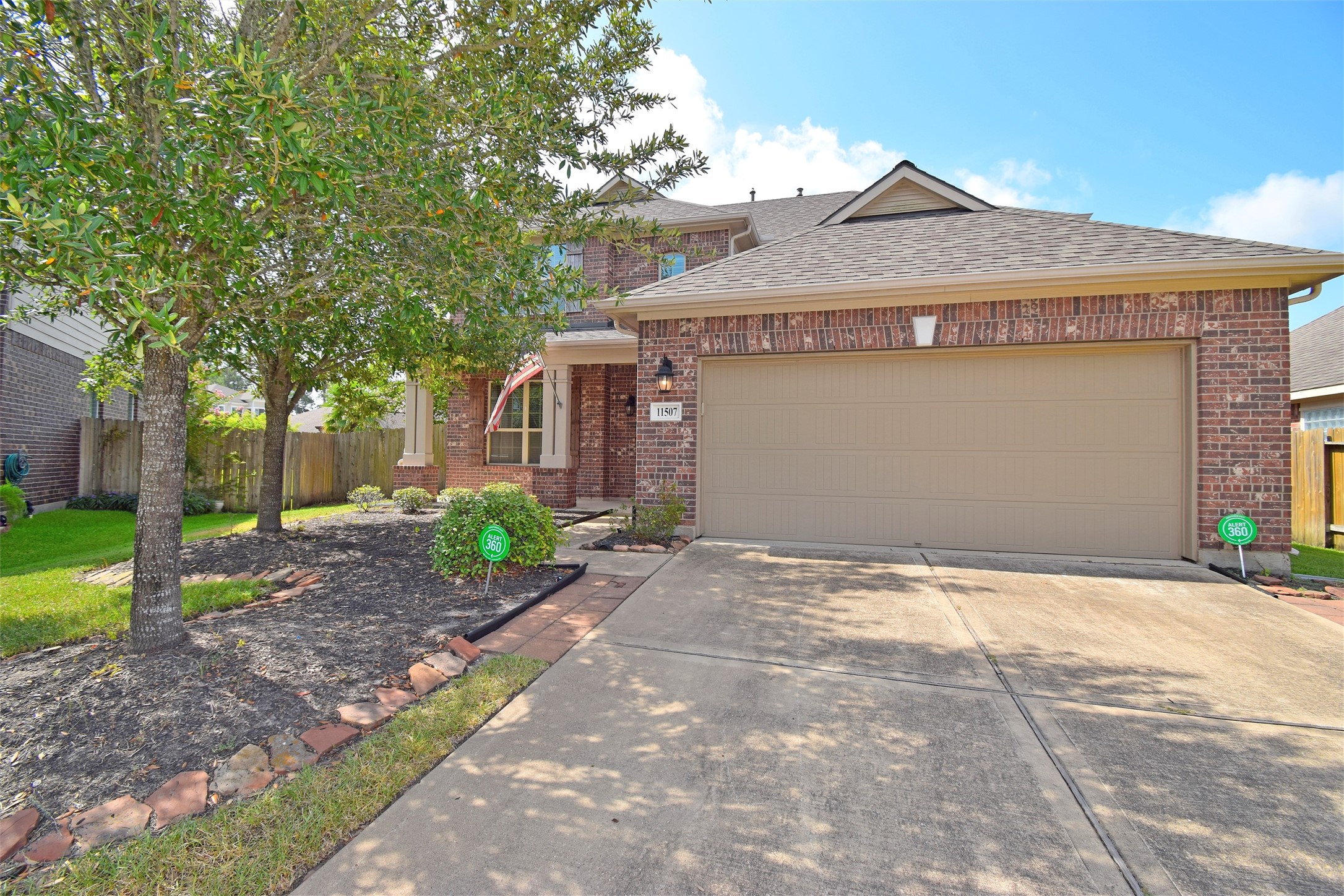 11507 Bermondsey Drive Property Photo 3