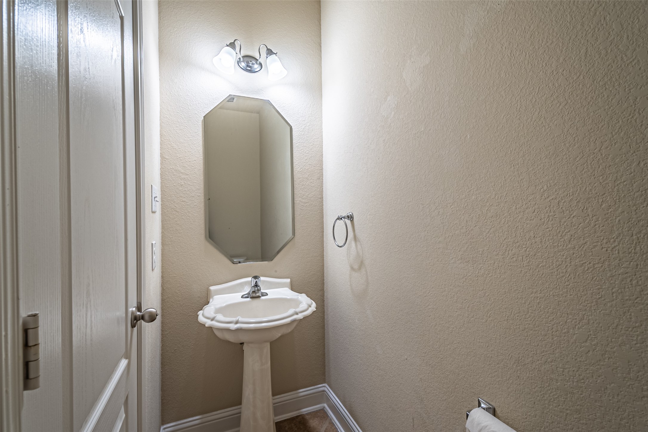11507 Bermondsey Drive Property Photo 26