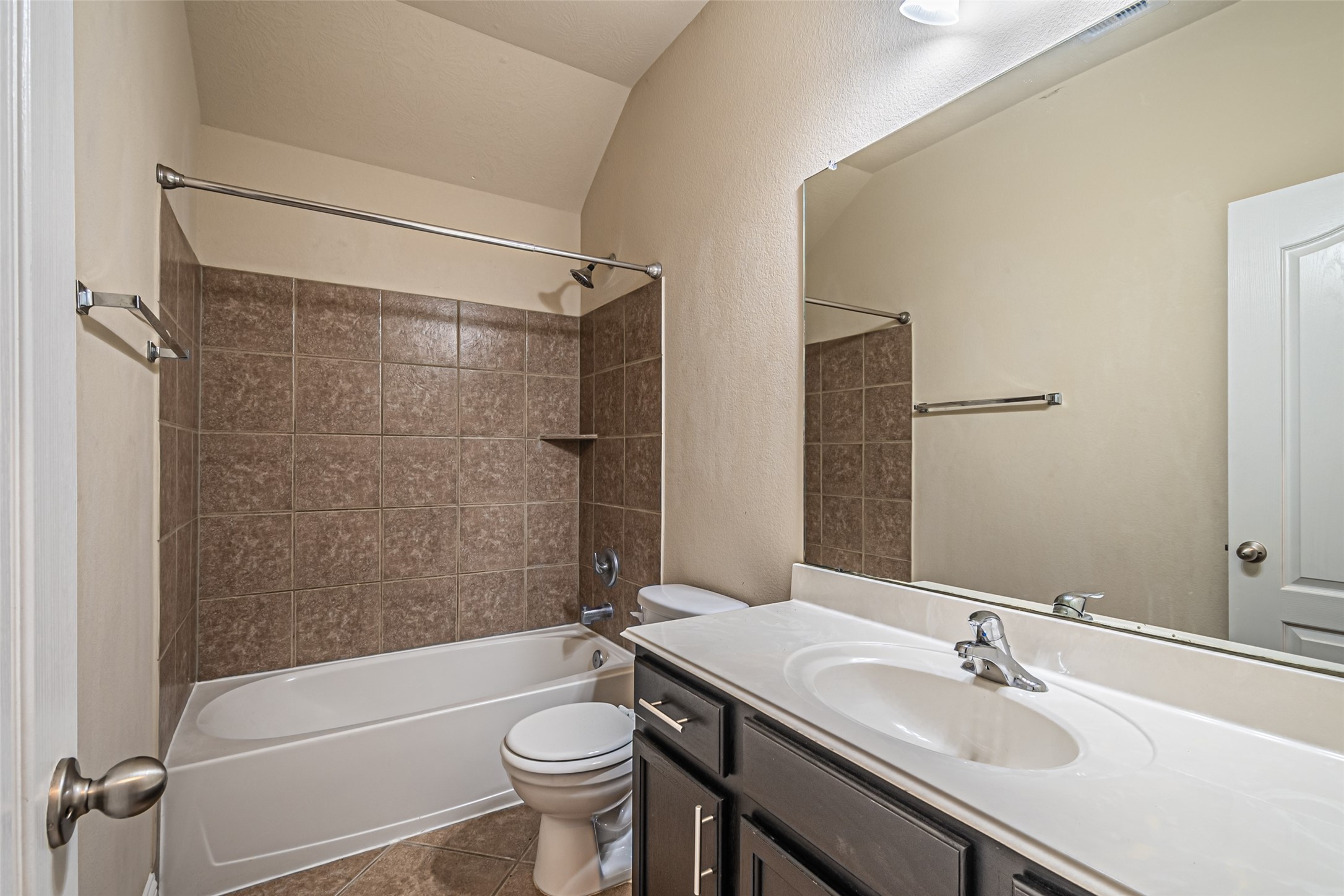 11507 Bermondsey Drive Property Photo 43
