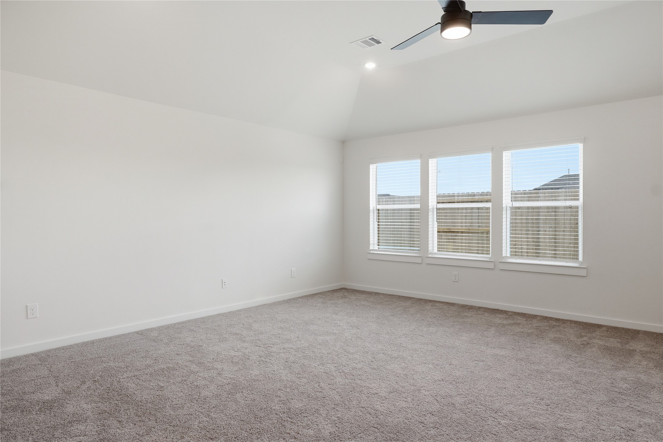 3523 Windmill Palm Drive Property Photo 2