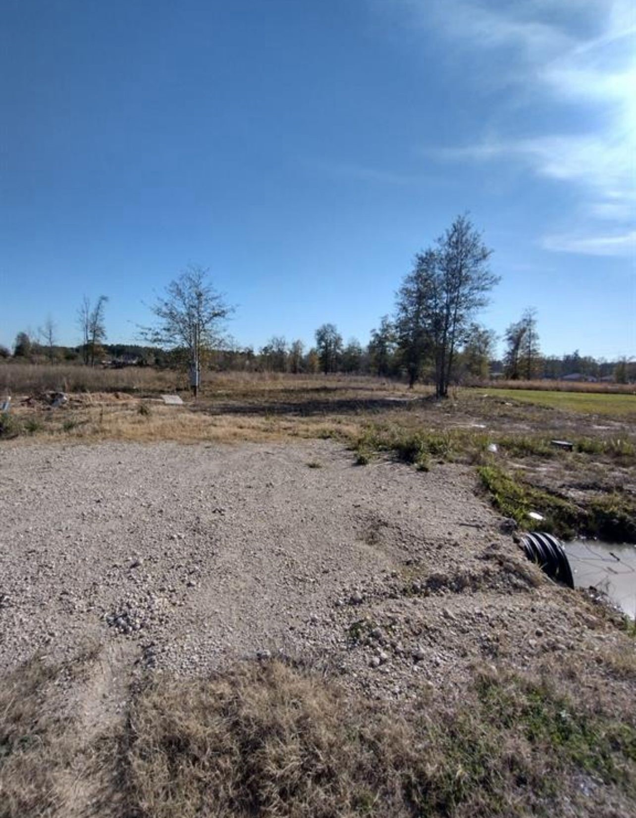 214 County Road 3556 Property Photo 8