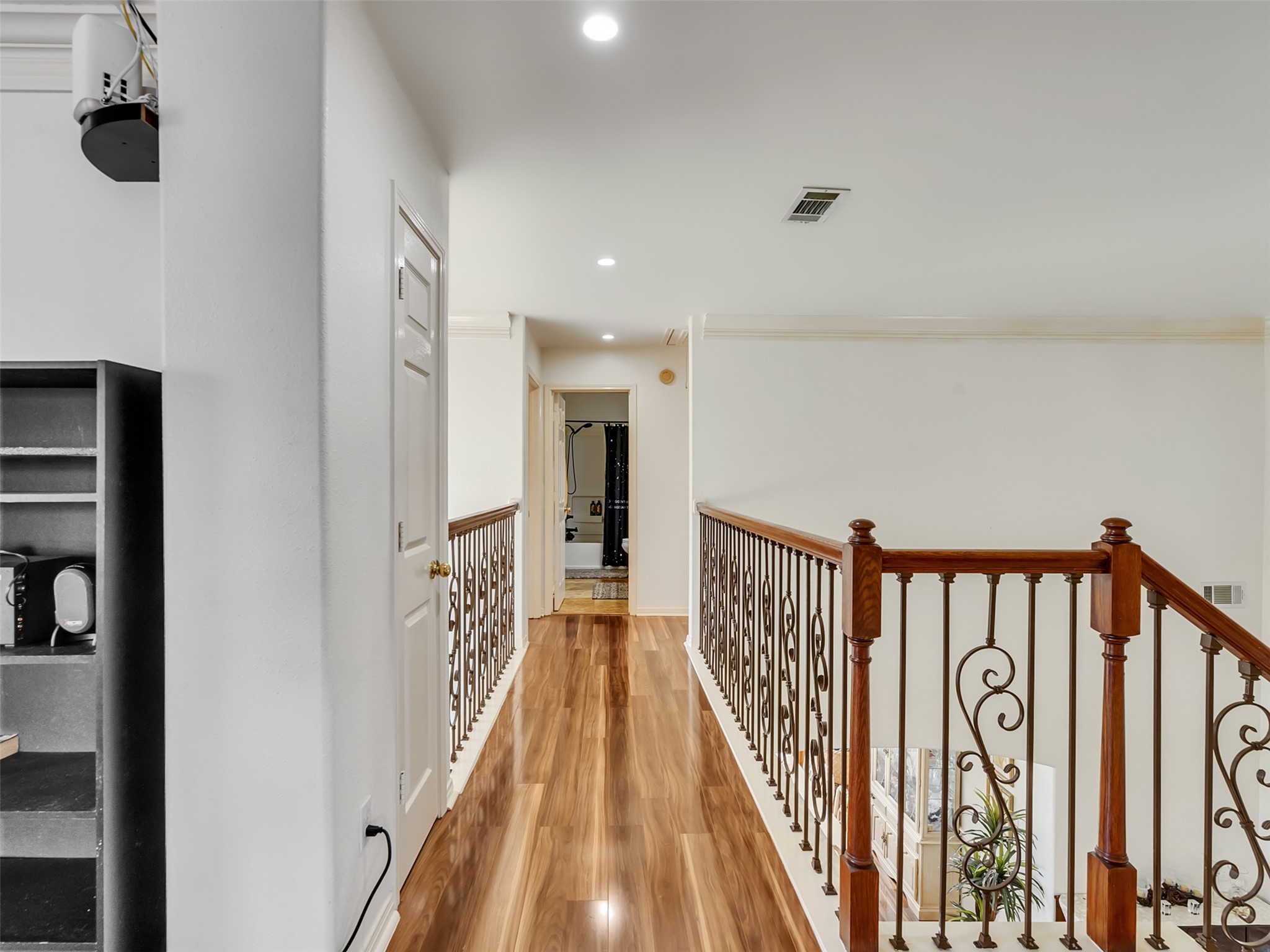 1922 Oakwood Court Drive Property Photo 33