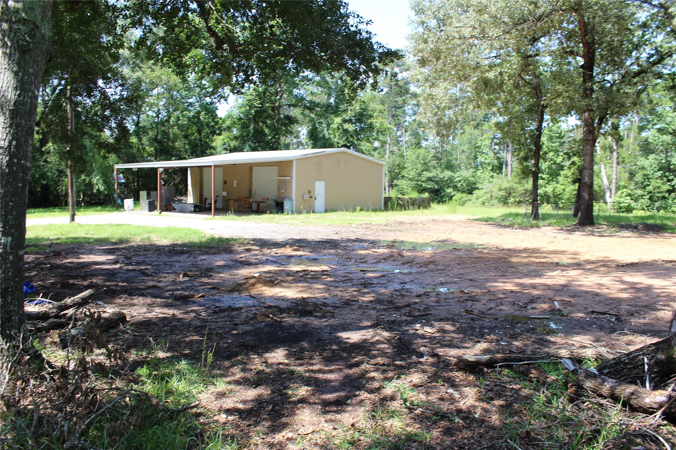 15440 Esther Drive Property Photo 6