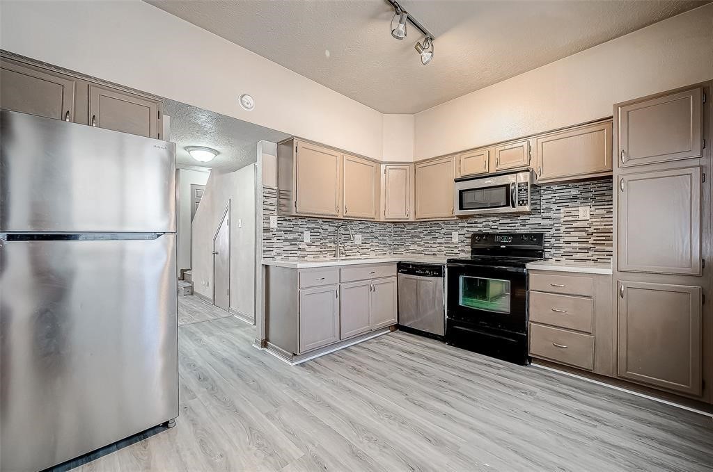 8310 Wild Rose St Street 16c Property Photo 18
