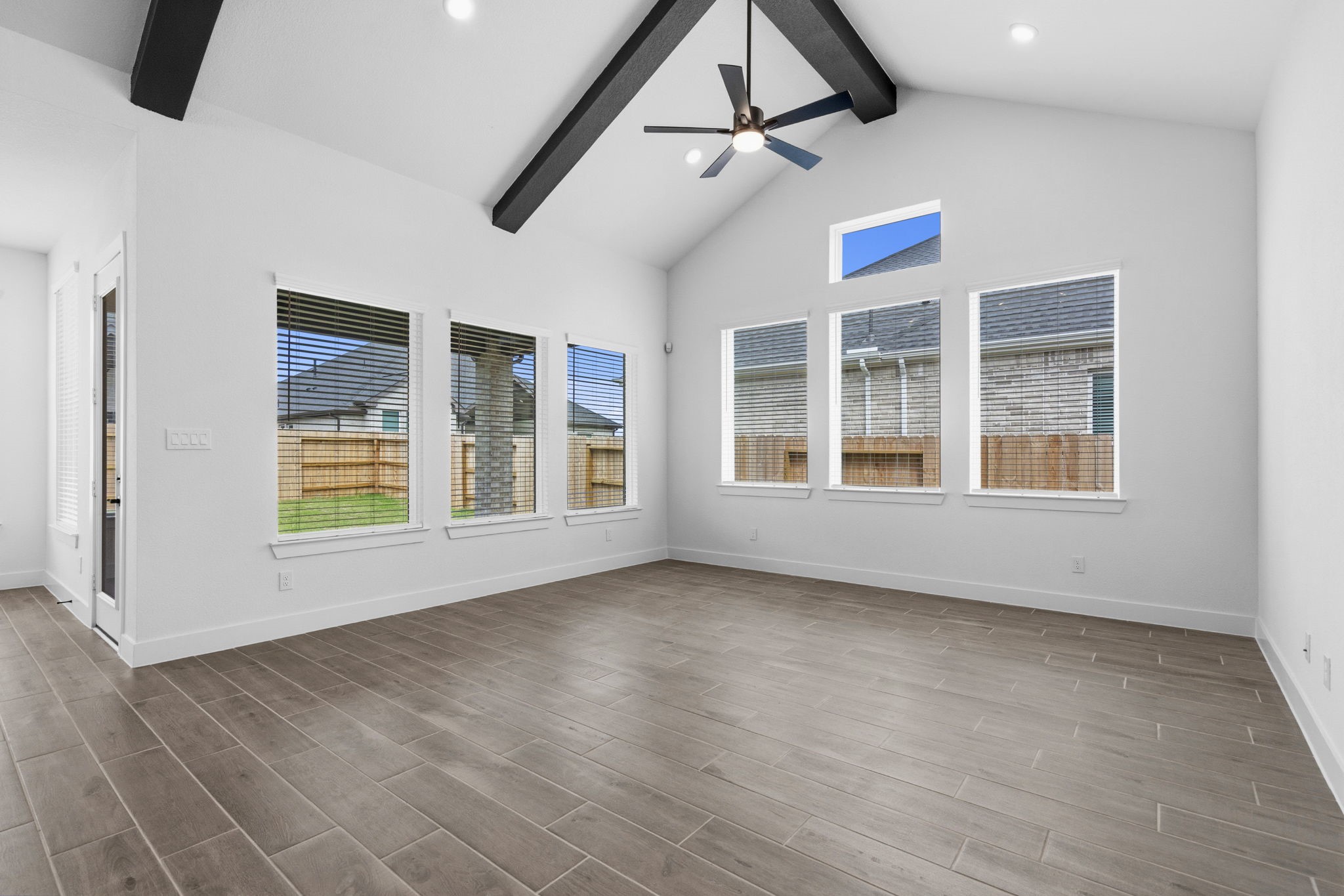 633 Cross Timbers Trace Property Photo 11