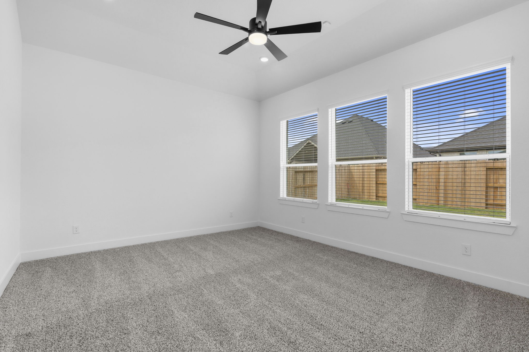 633 Cross Timbers Trace Property Photo 12