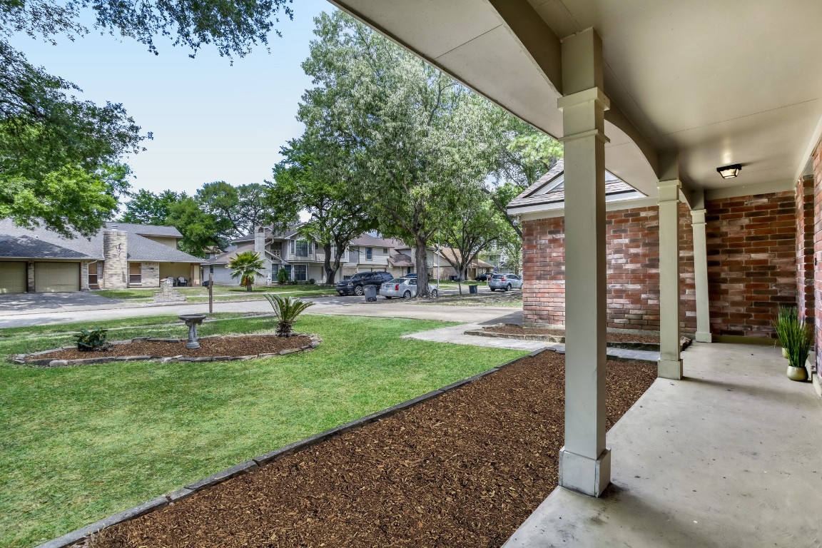 10603 Prospect Hill Drive Property Photo 1