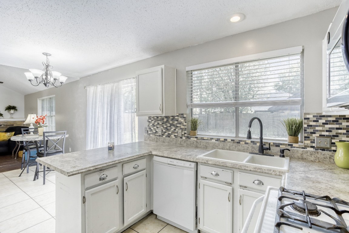 10603 Prospect Hill Drive Property Photo 8