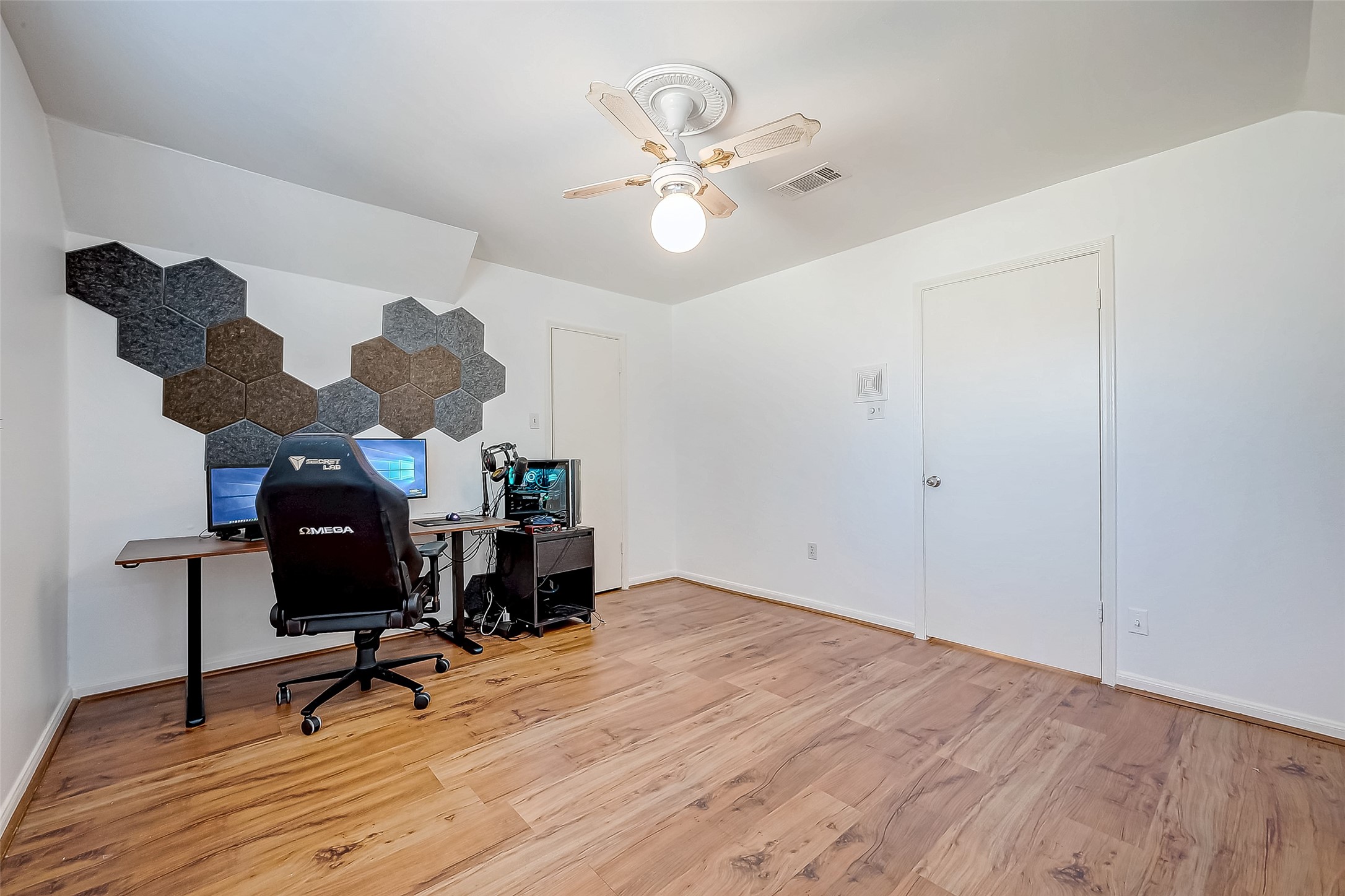 1619 Crystal Hills Drive Property Photo 22