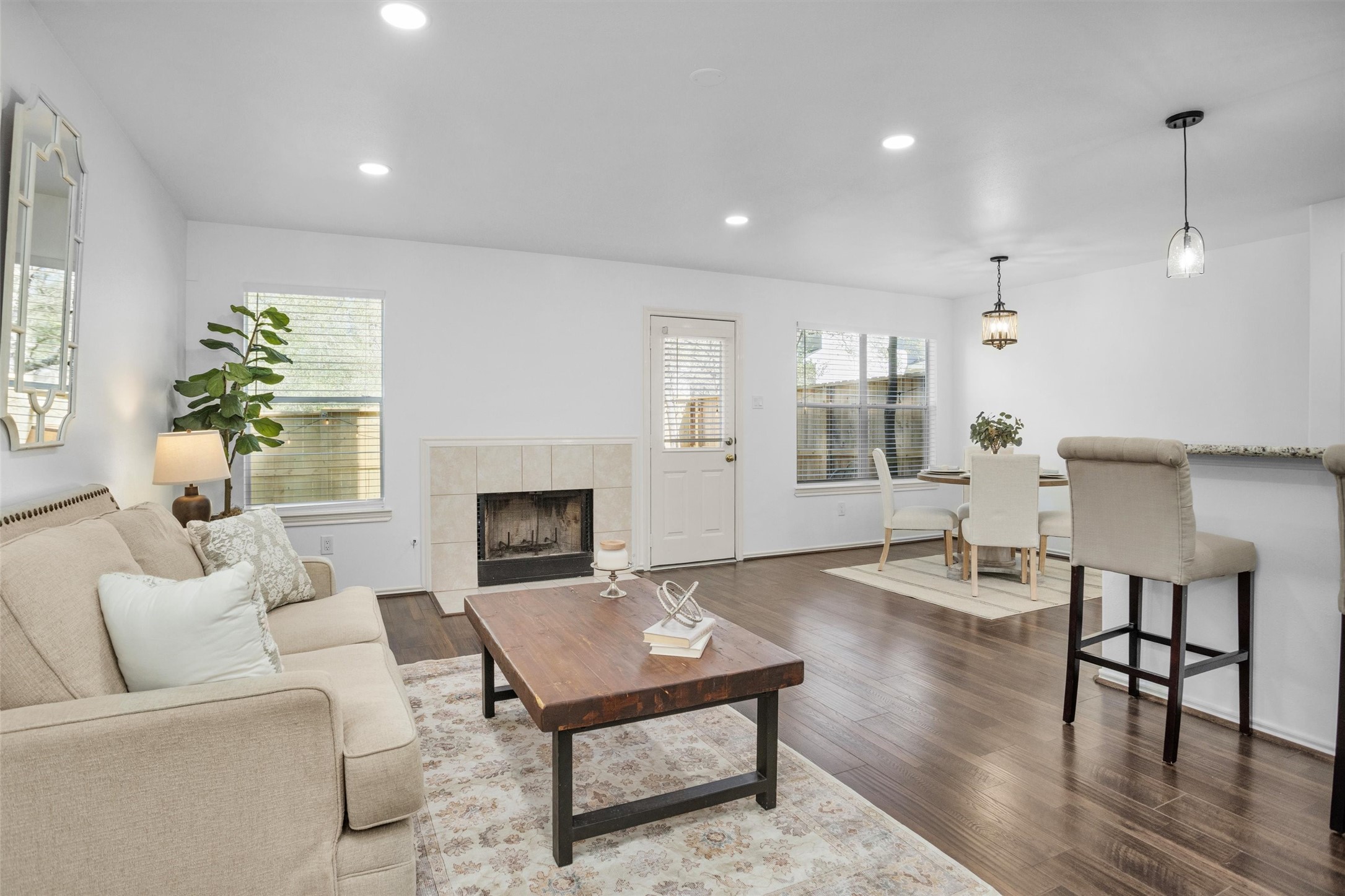 35 Marble Rock Place Property Photo 1