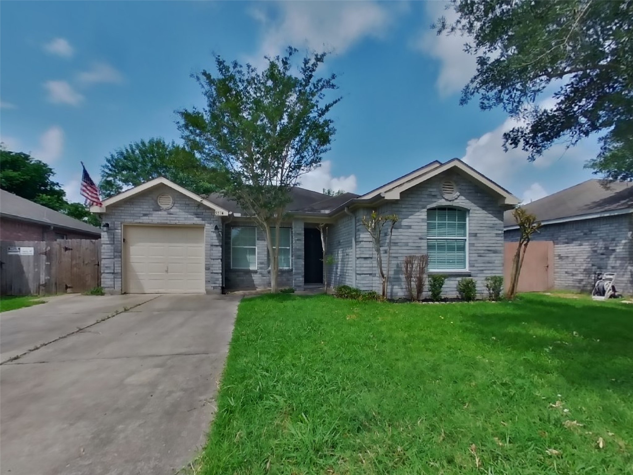 5514 Rio Ramos Street Property Photo 1