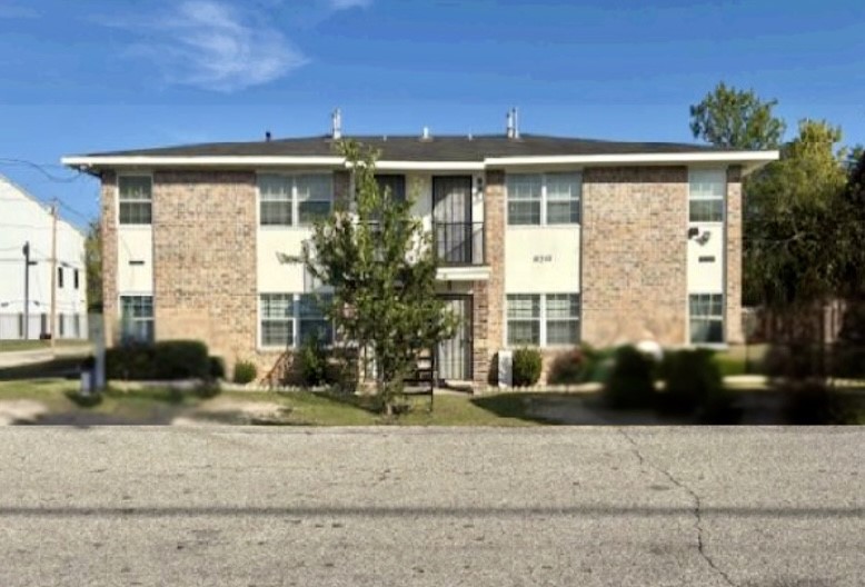 8219 Corinth Street Property Photo 1