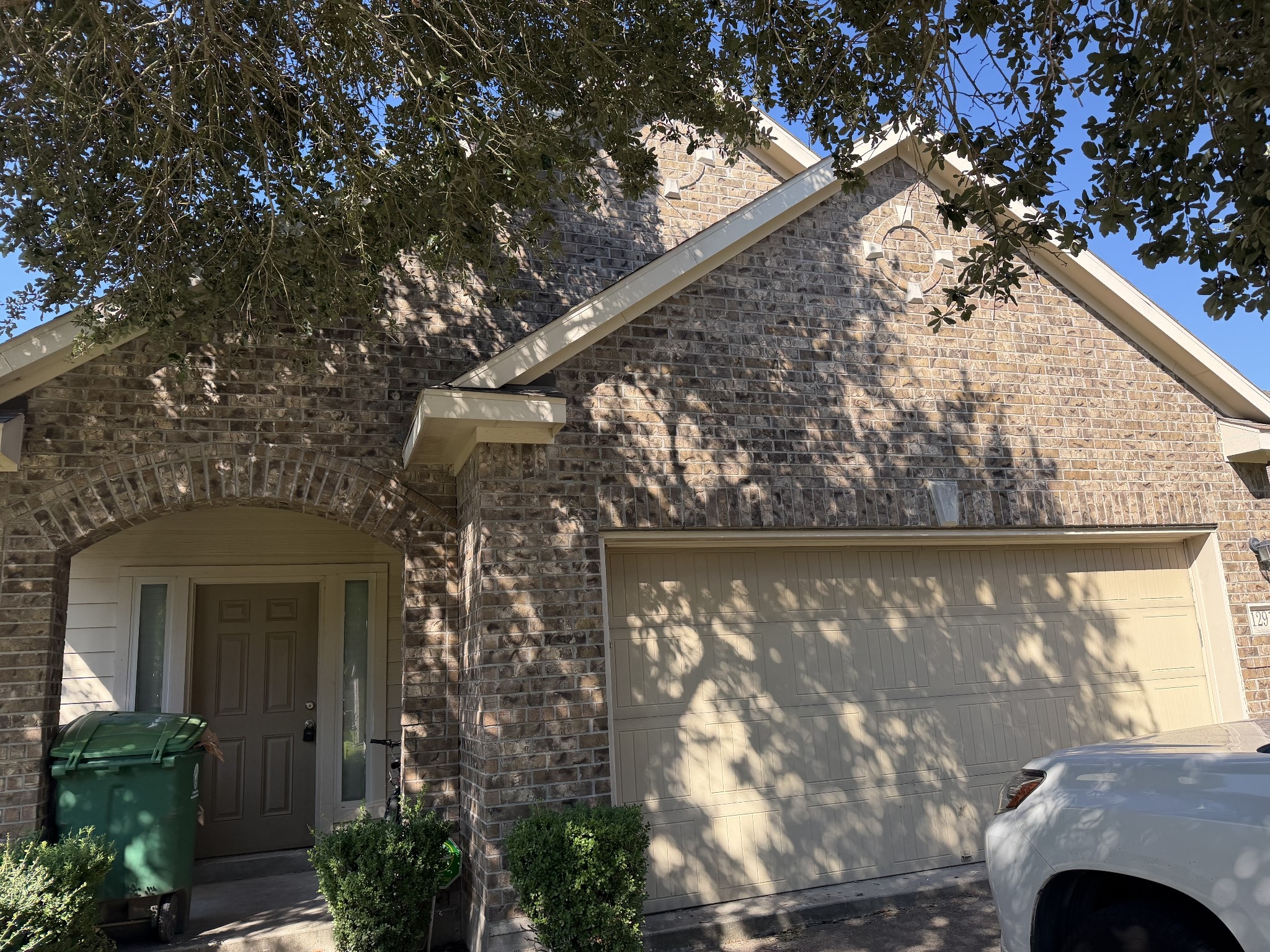 12918 Fenland Field Lane Property Photo 1