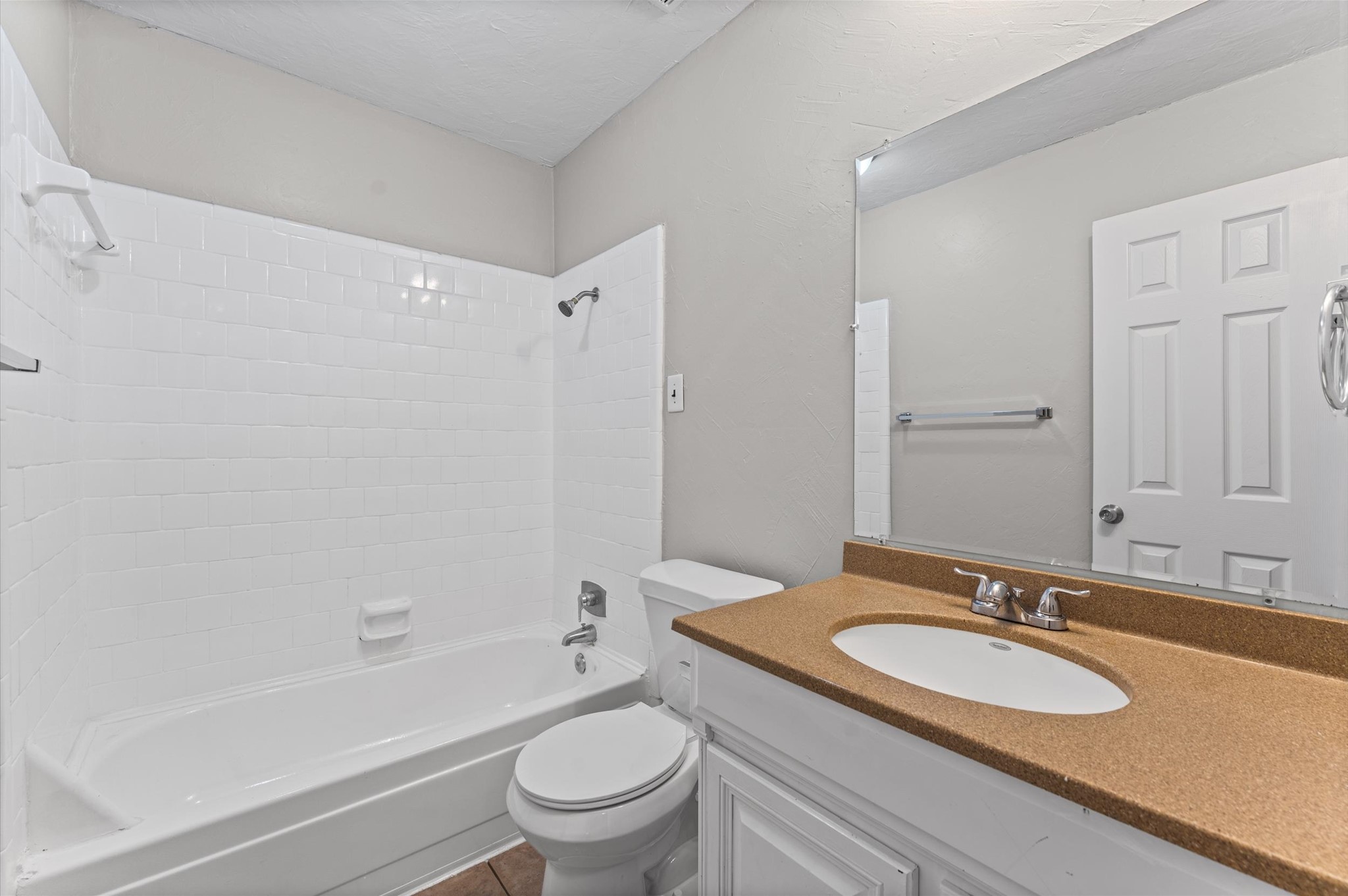 6210 Vinewood Lane Property Photo 21