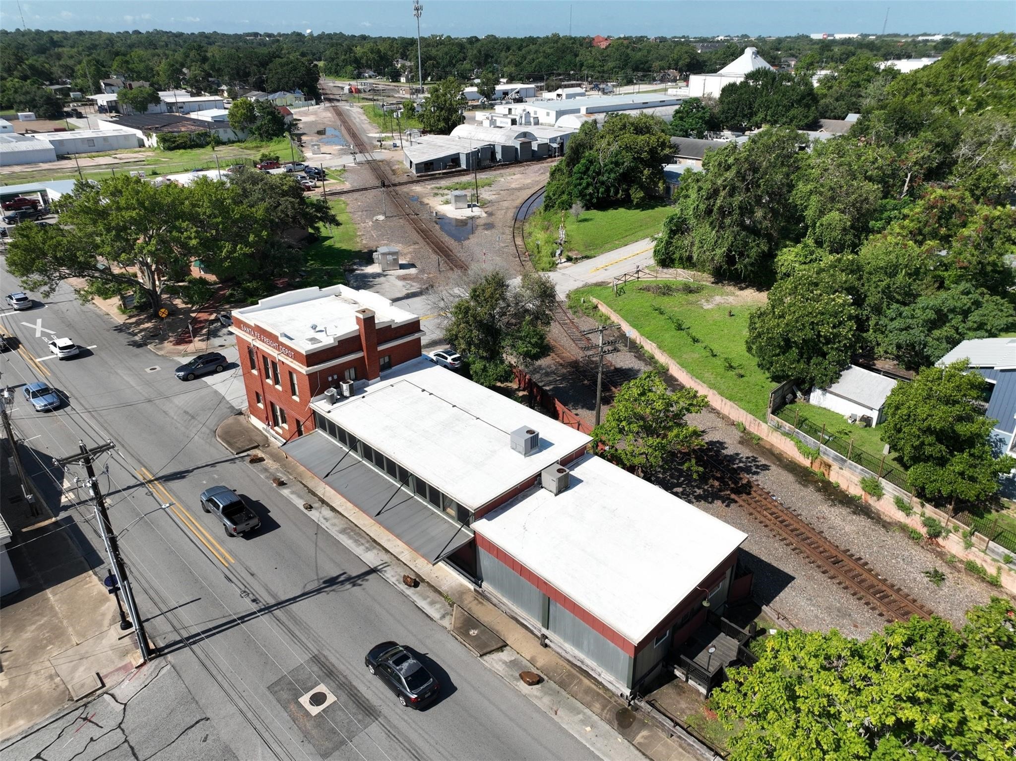 214 S Austin Street Property Photo 2