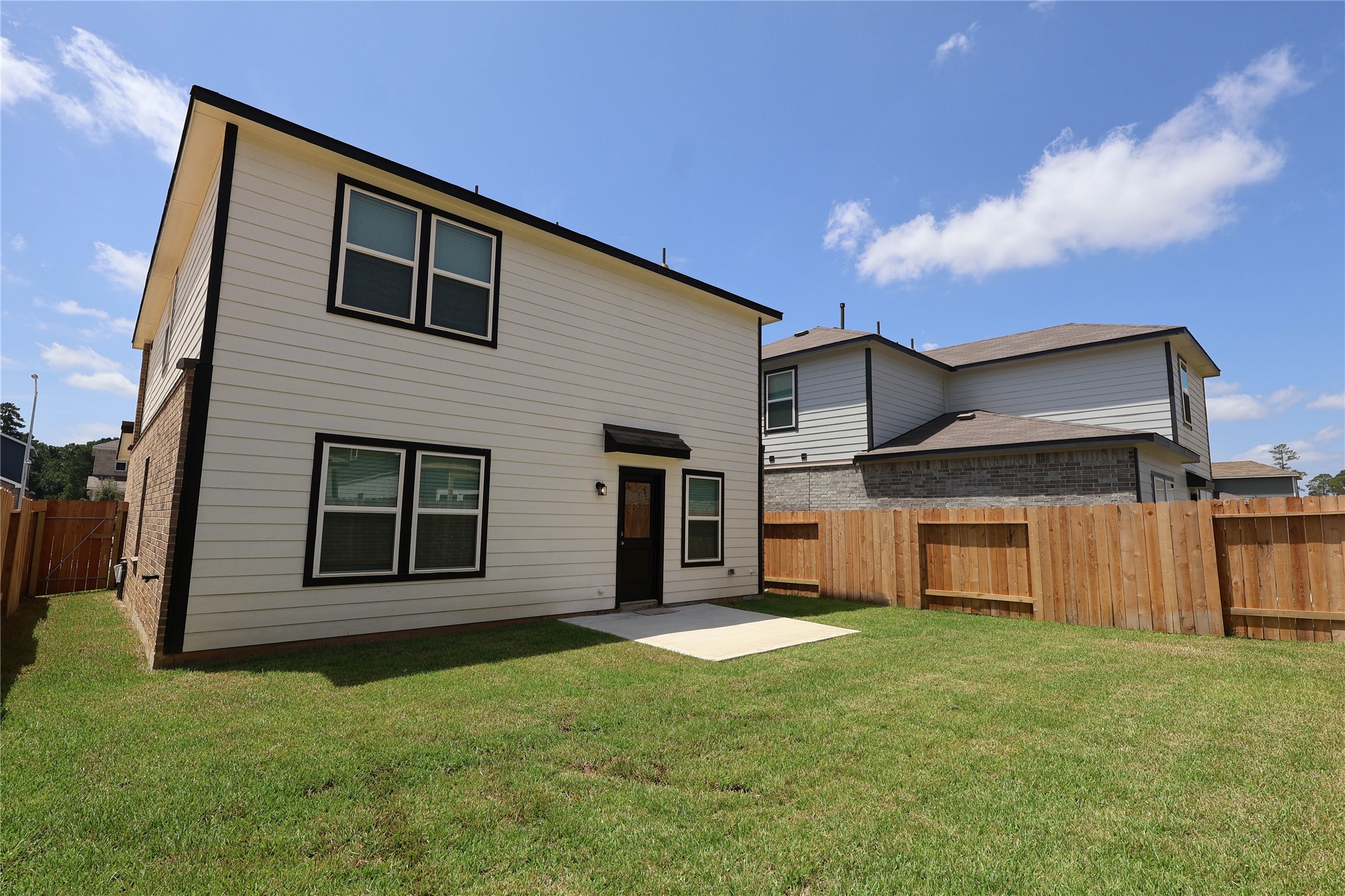 7757 Bergamot Cir Property Photo 6