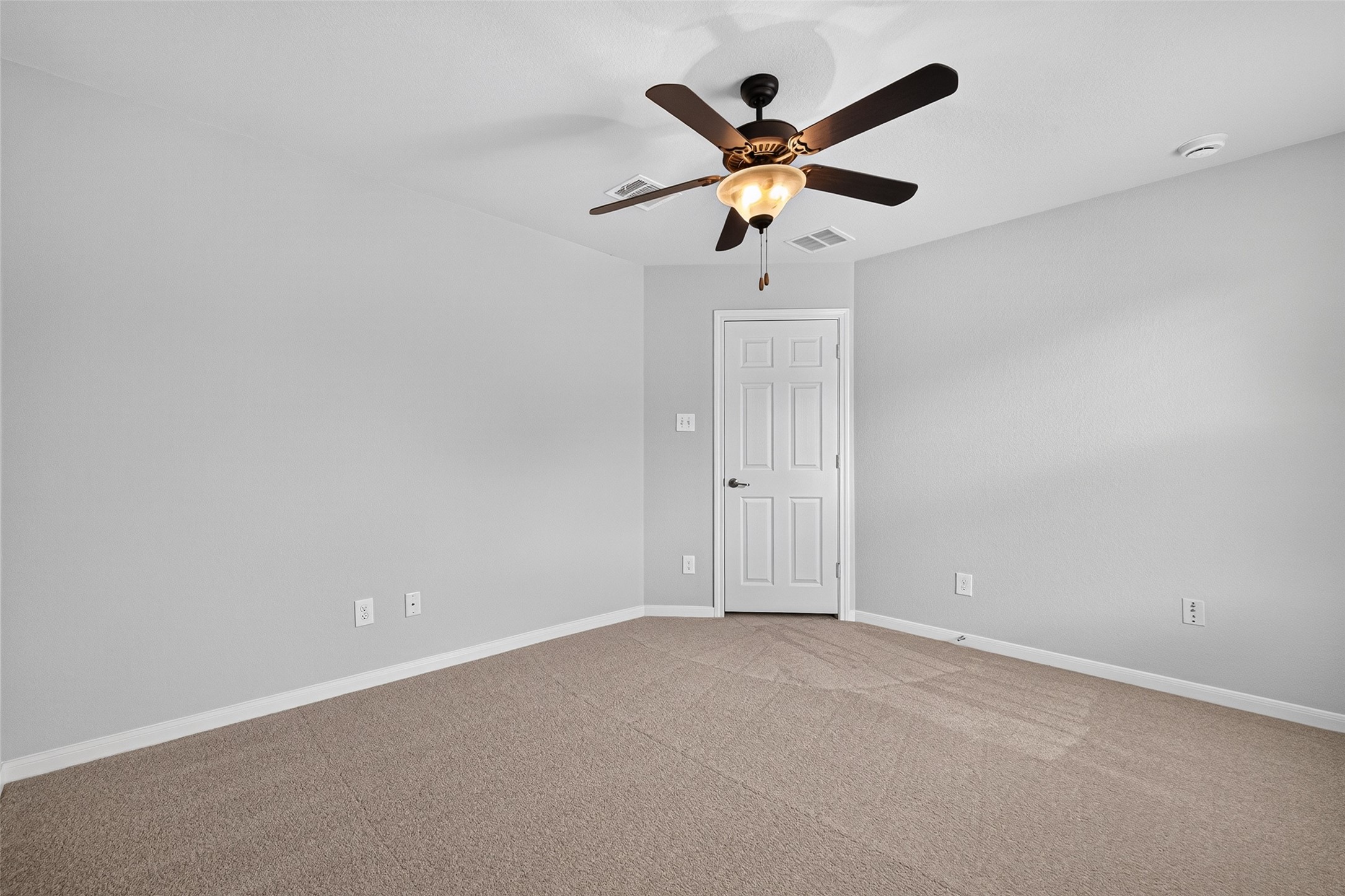 50 Vershire Circle Property Photo 34
