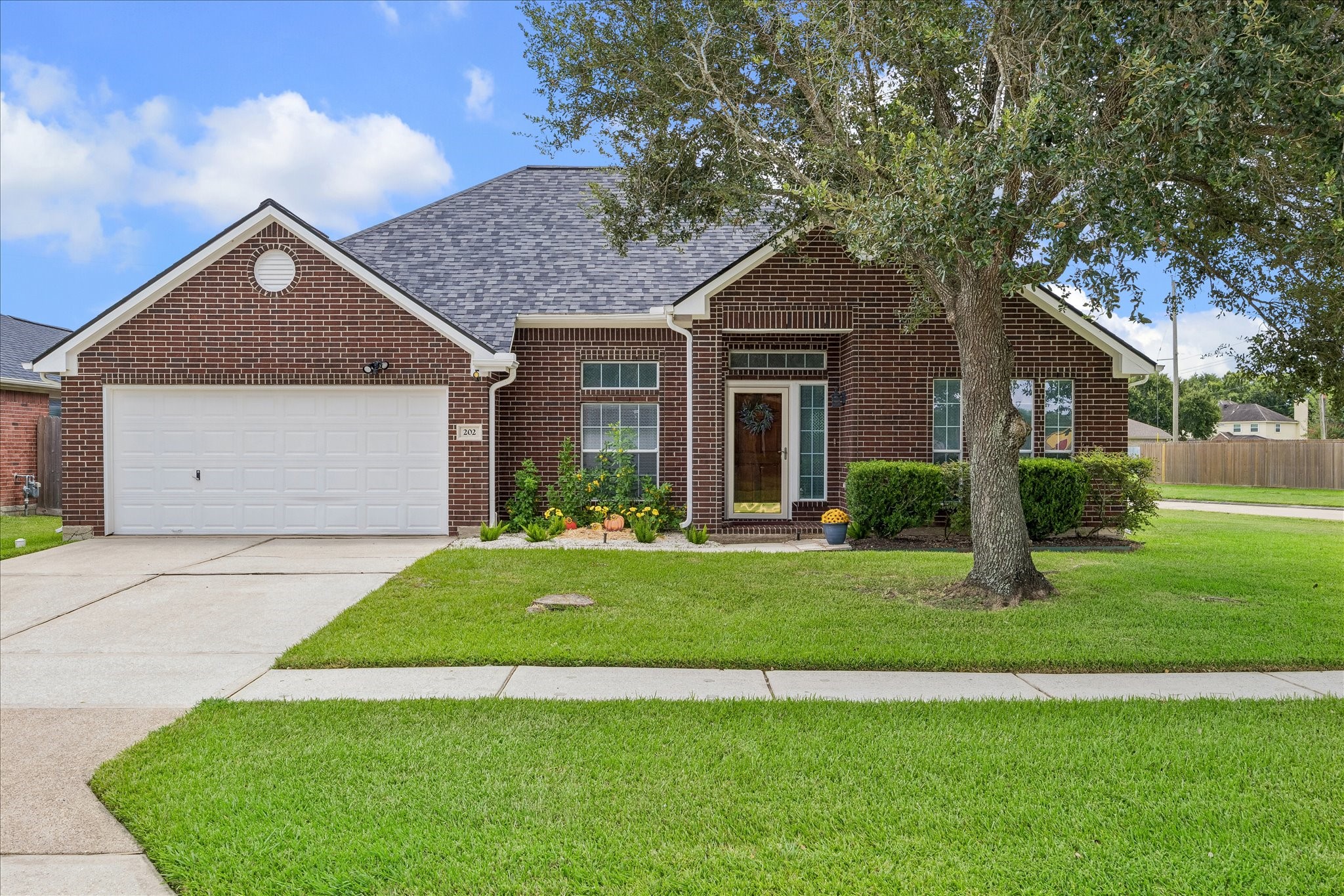 202 Meadowhill Lane Property Photo