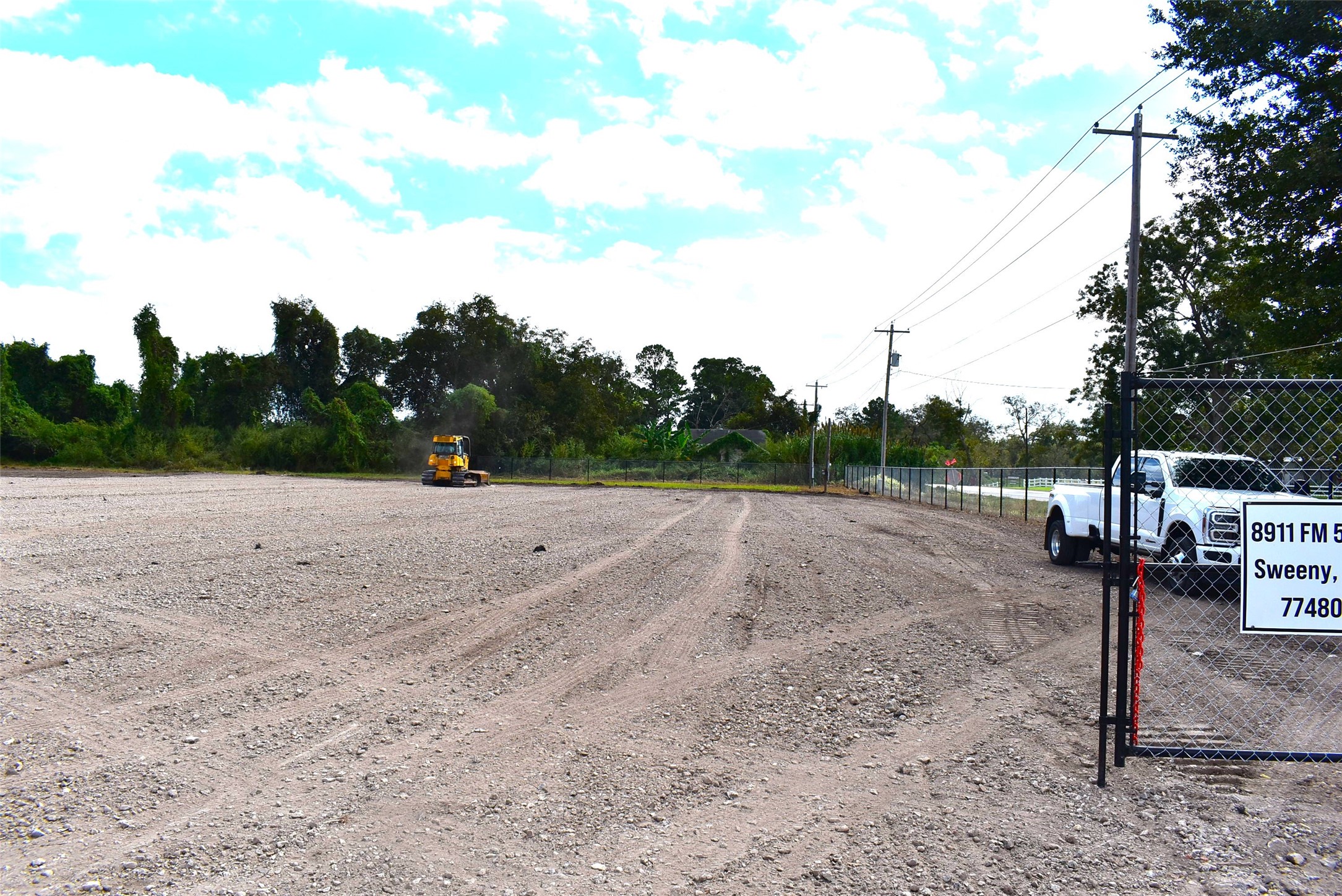 8911 Fm 524 Road Property Photo 20