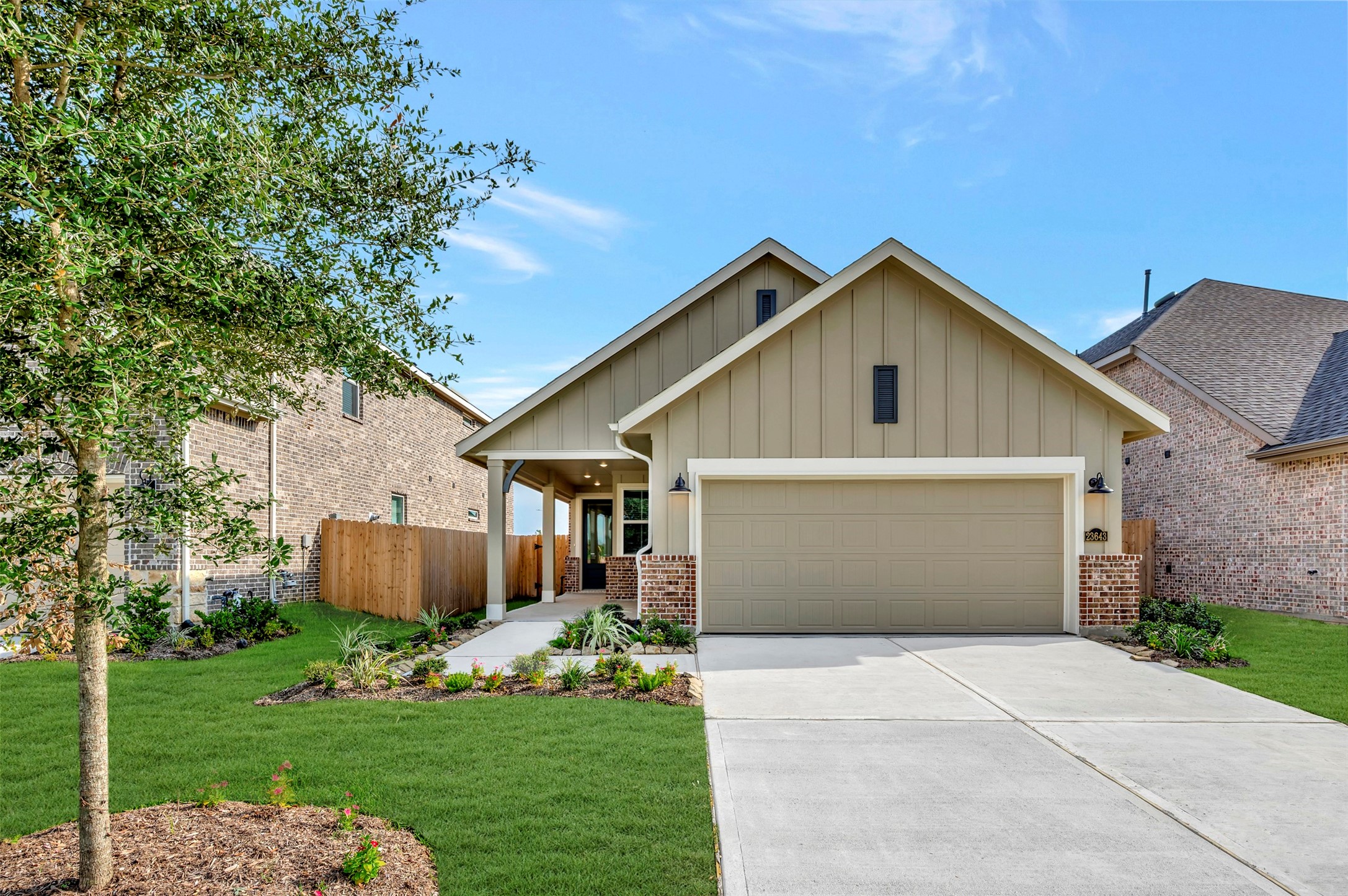 23643 Gulf Prairie Drive Property Photo 1