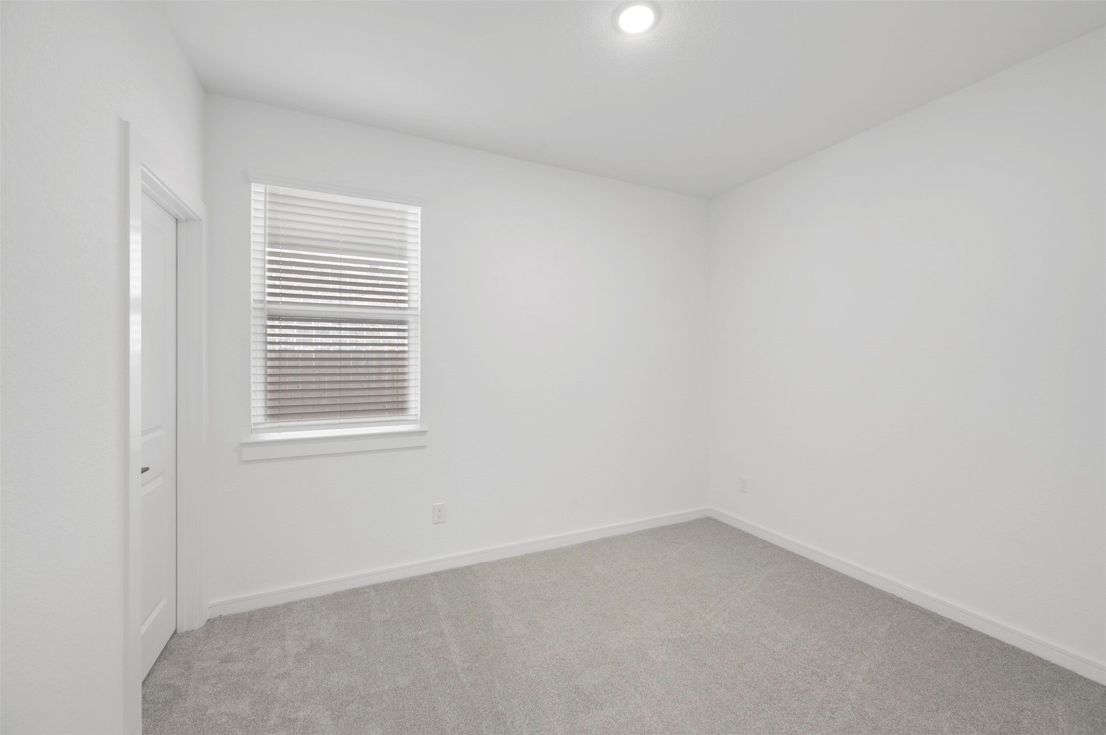 23643 Gulf Prairie Drive Property Photo 16