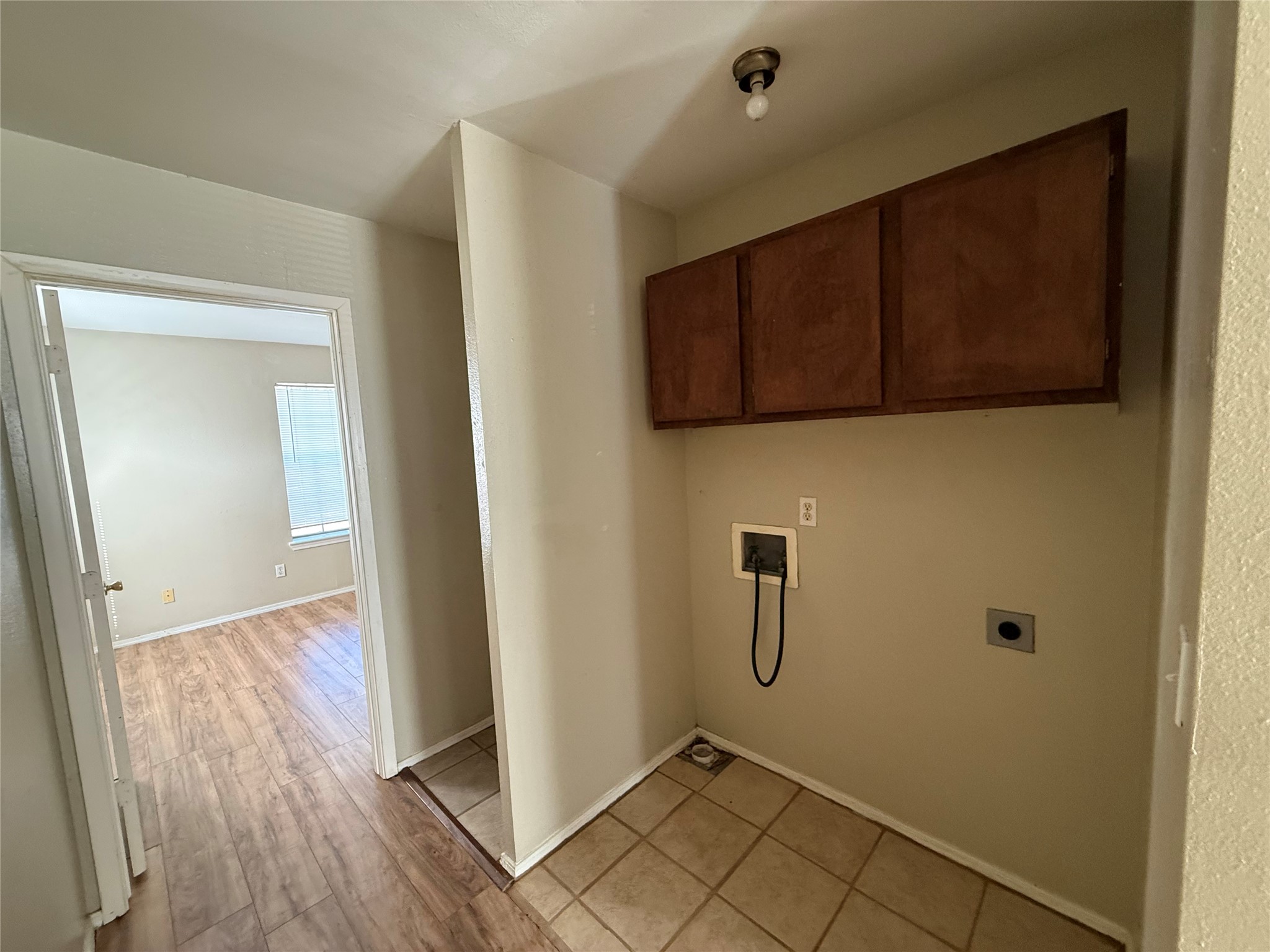 4714 Oleander Street D Property Photo 6