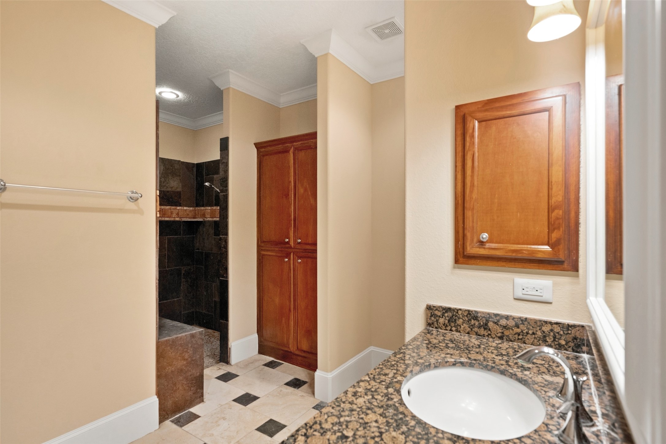 21710 Pino Lane Property Photo 43