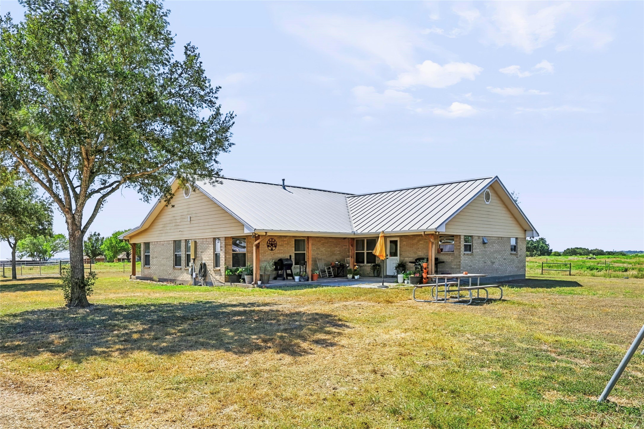 4800 Petter Rainosek Loop Property Photo 19