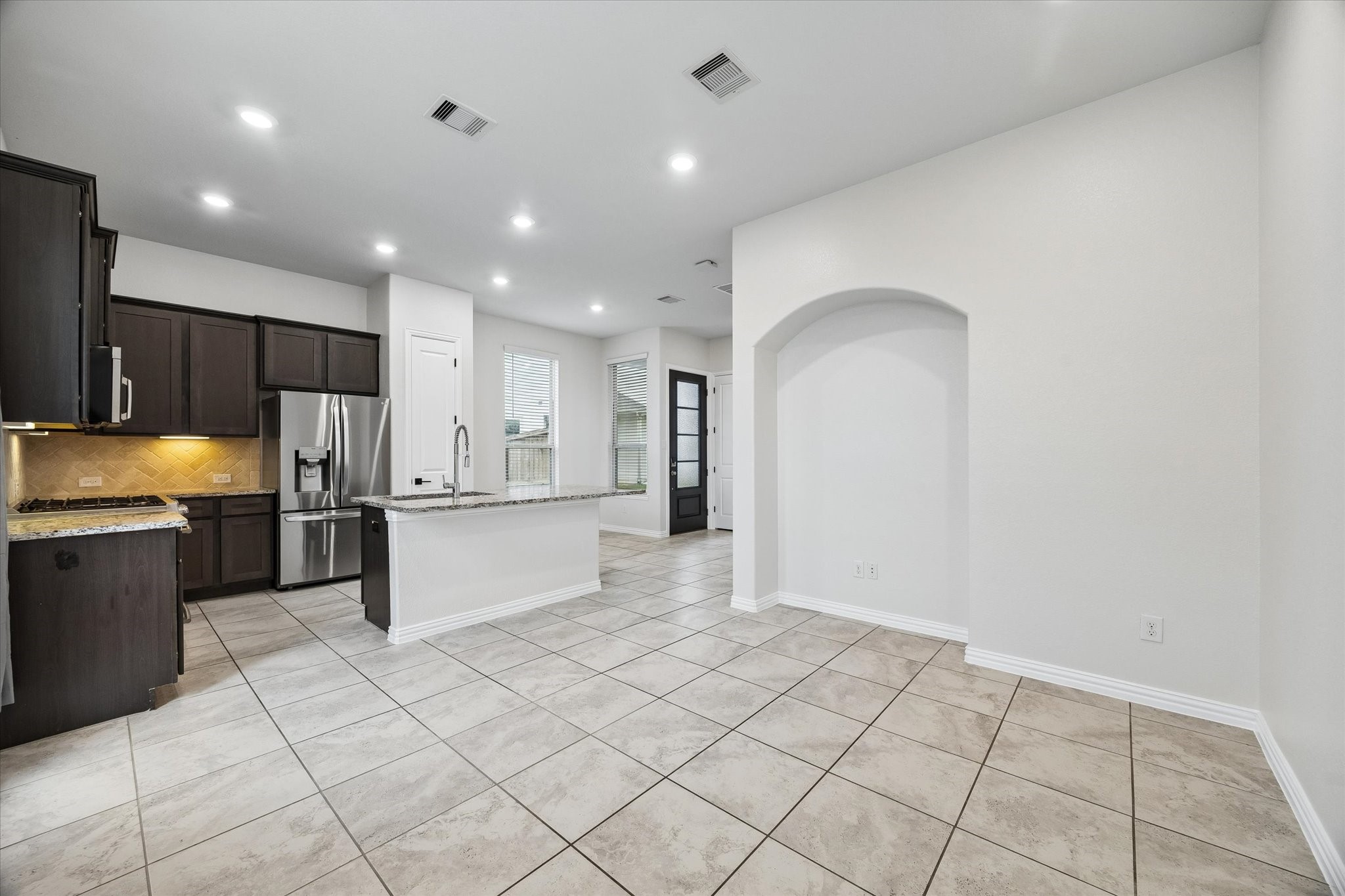 1606 Ryon Falls Drive Property Photo 8