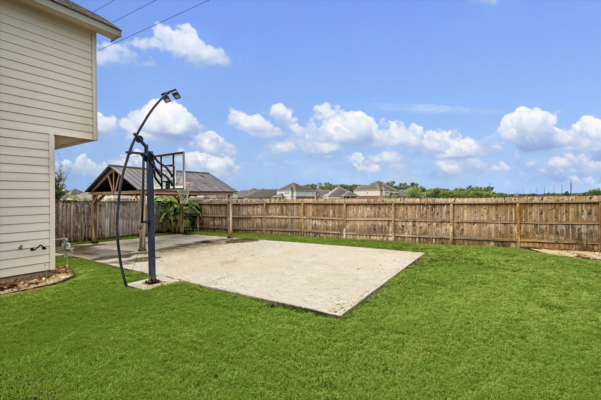 1606 Ryon Falls Drive Property Photo 27