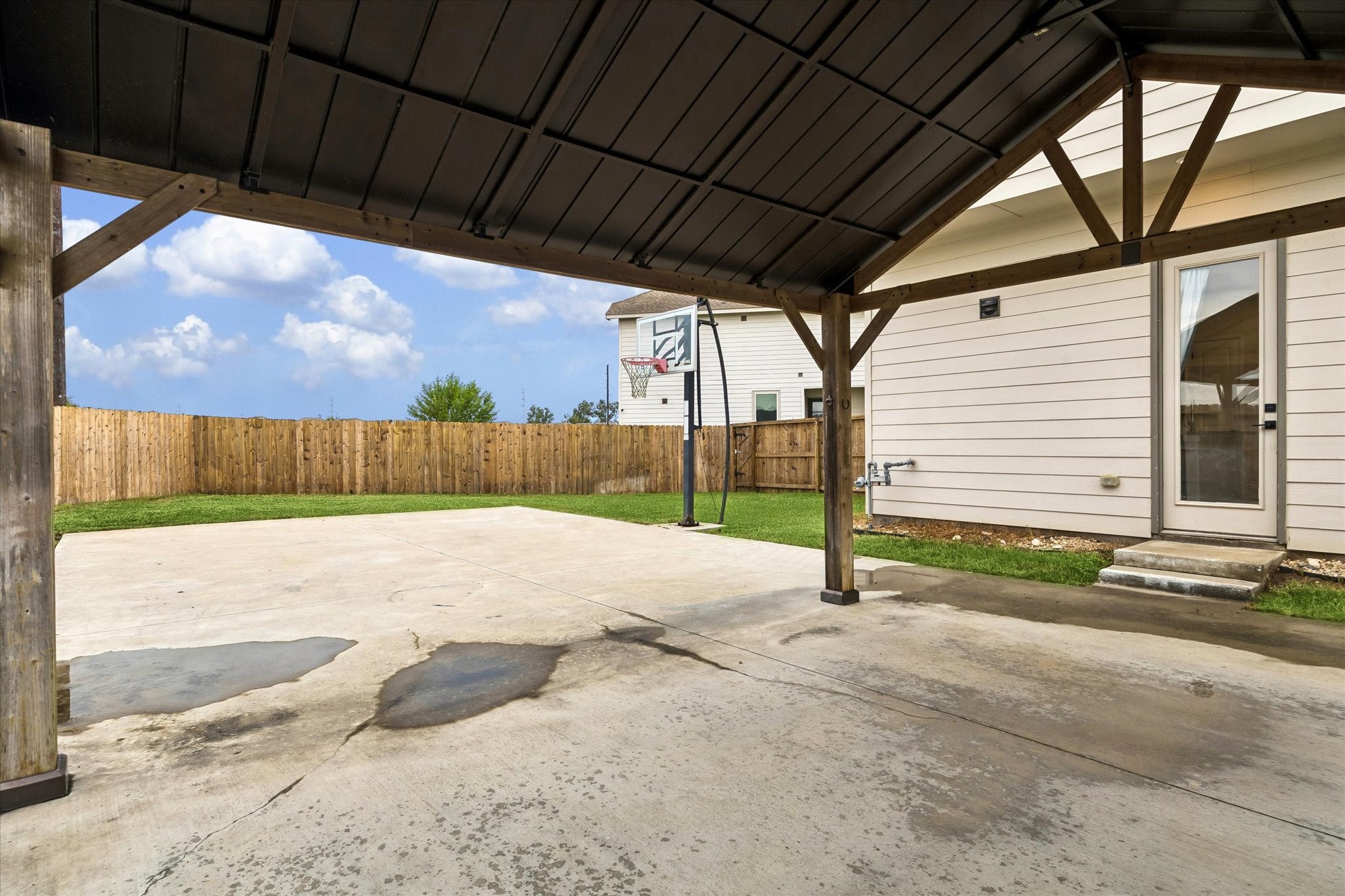 1606 Ryon Falls Drive Property Photo 30