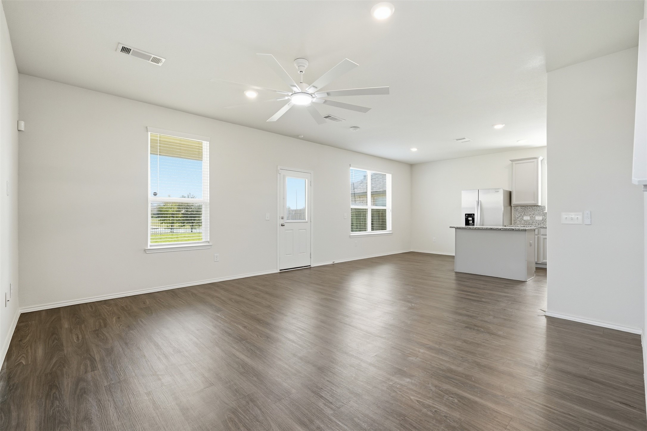 25626 Pannier Place Property Photo 5