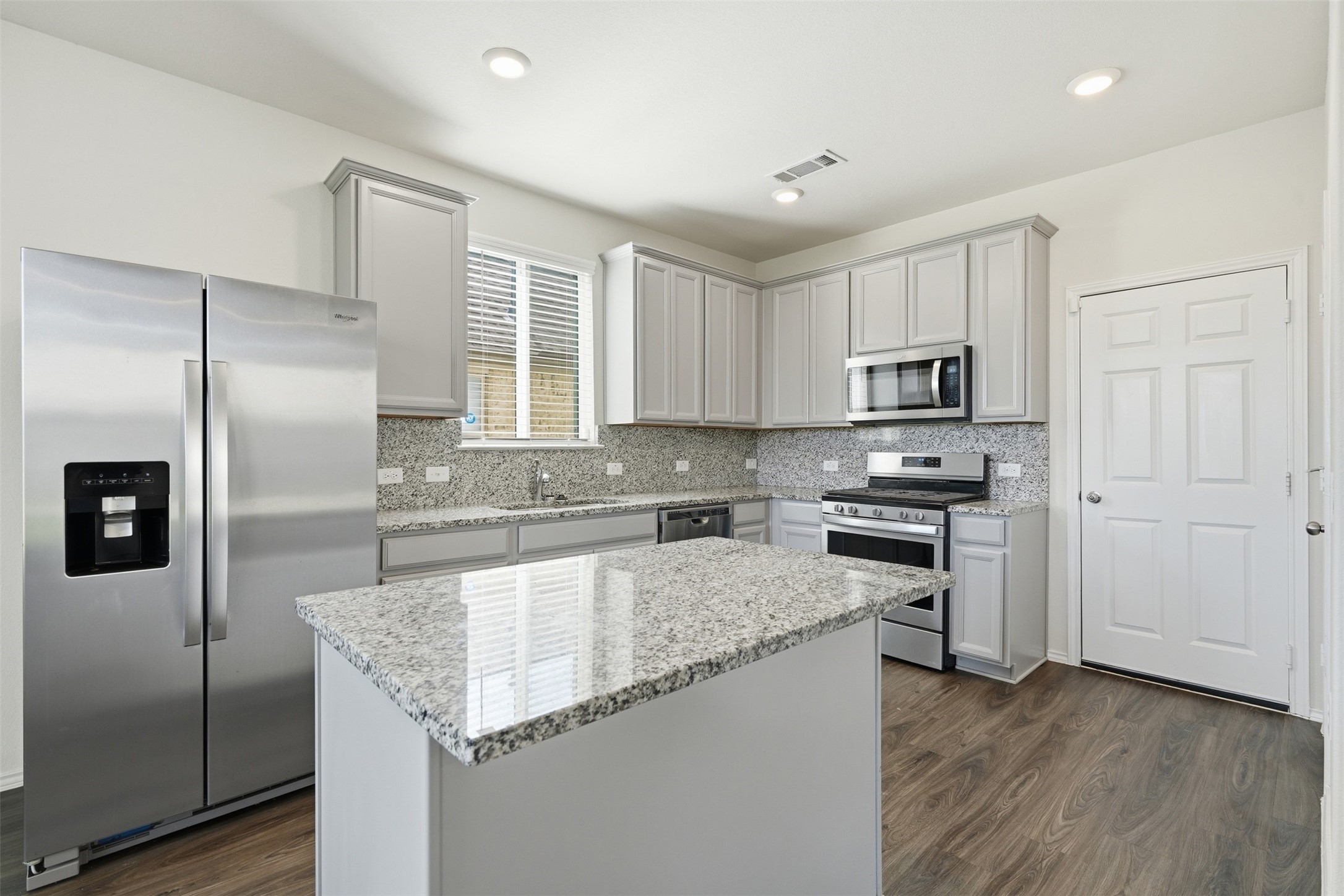 25626 Pannier Place Property Photo 11