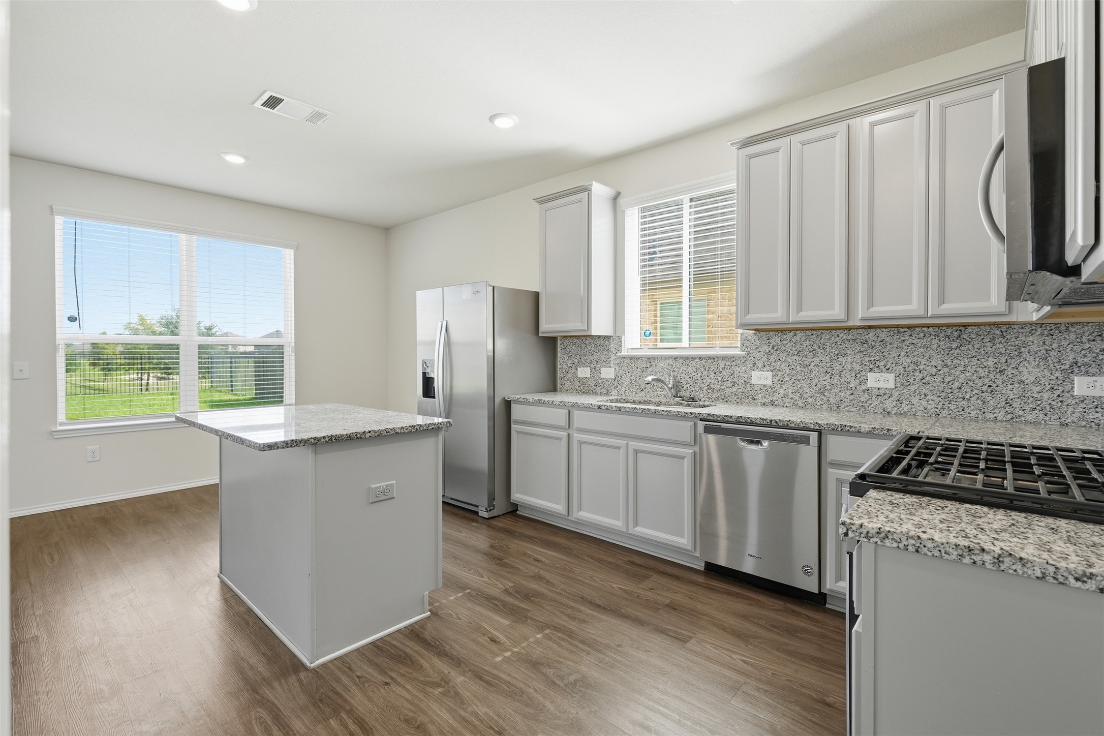 25626 Pannier Place Property Photo 12