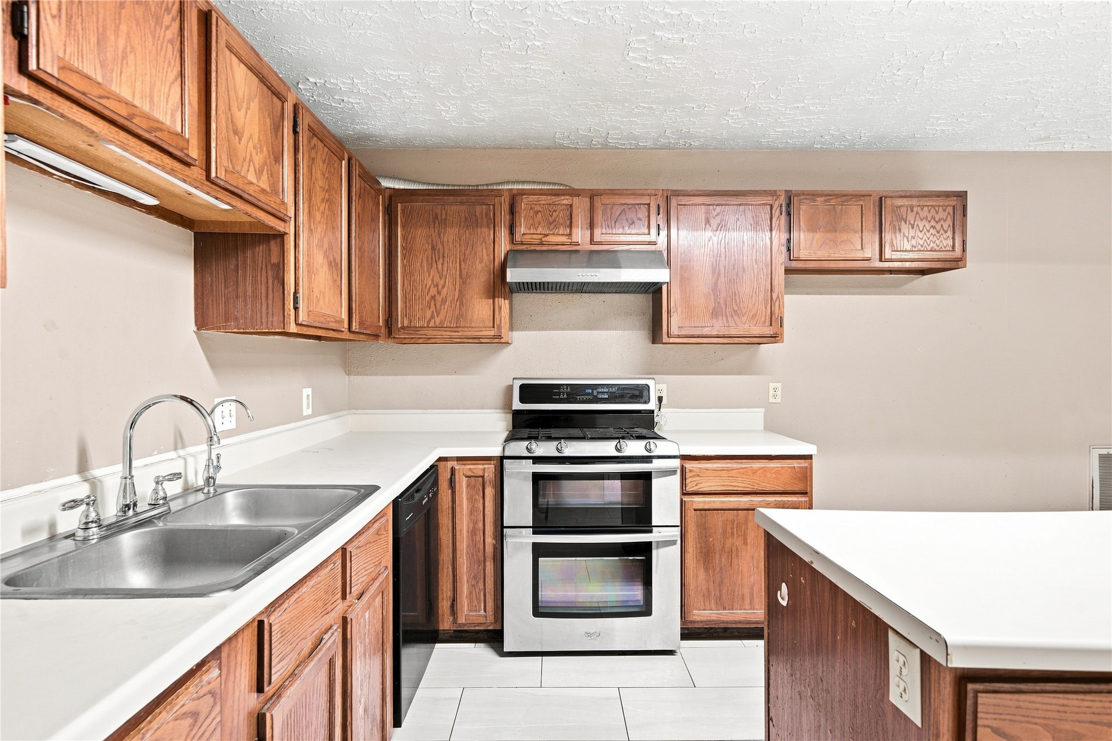 11747 Yearling Drive Property Photo 17