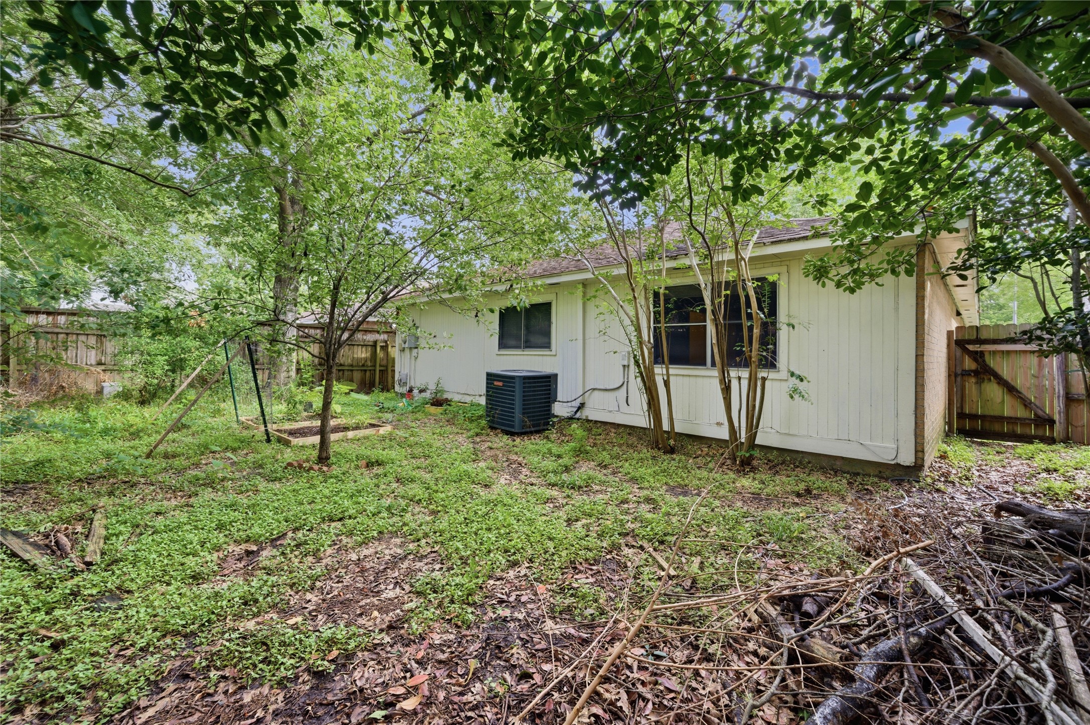 11747 Yearling Drive Property Photo 37