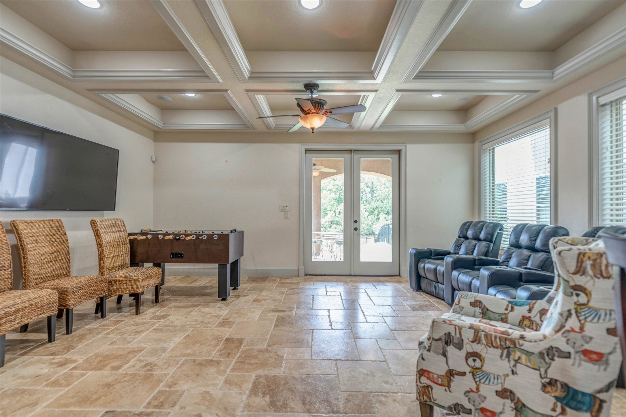 142 La Vie Drive Property Photo 14