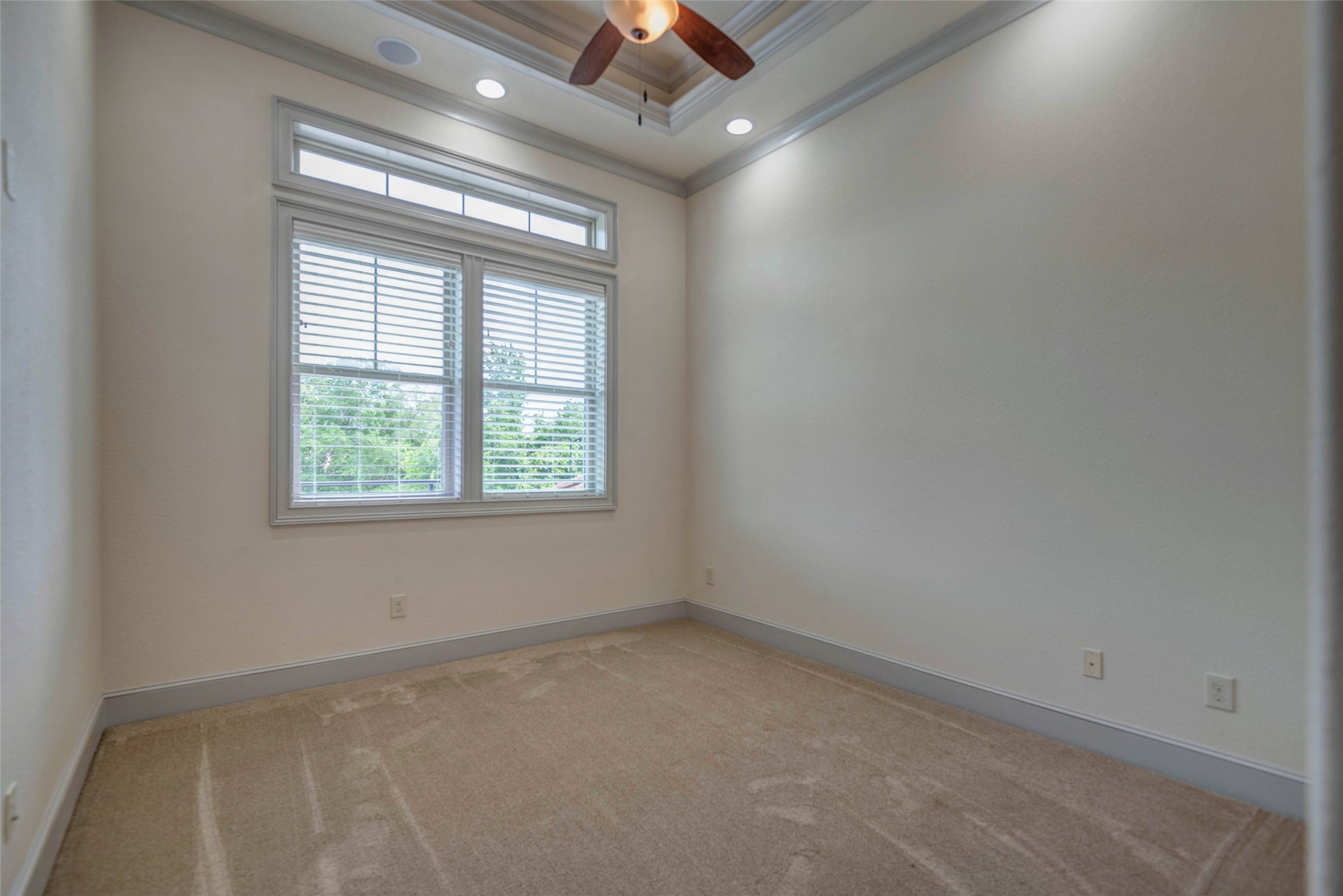 142 La Vie Drive Property Photo 23