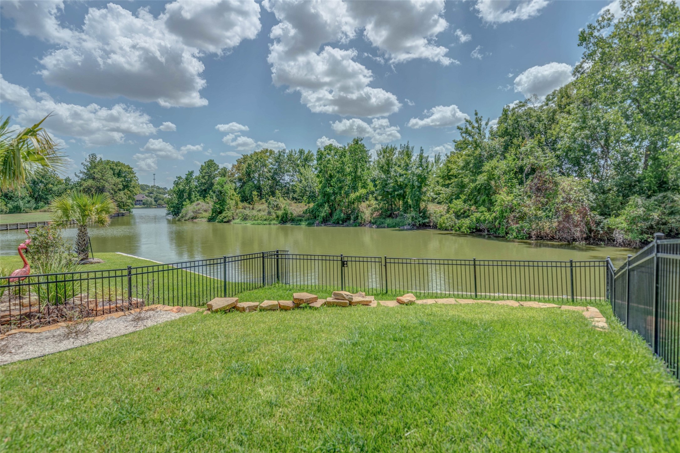 142 La Vie Drive Property Photo 36