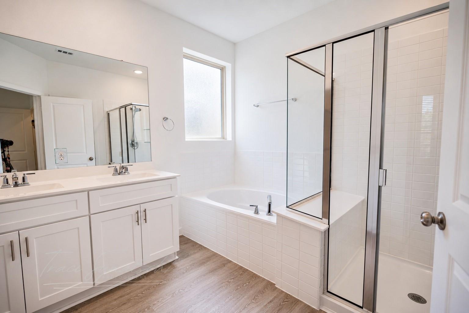 18110 Velaris Way Property Photo 10